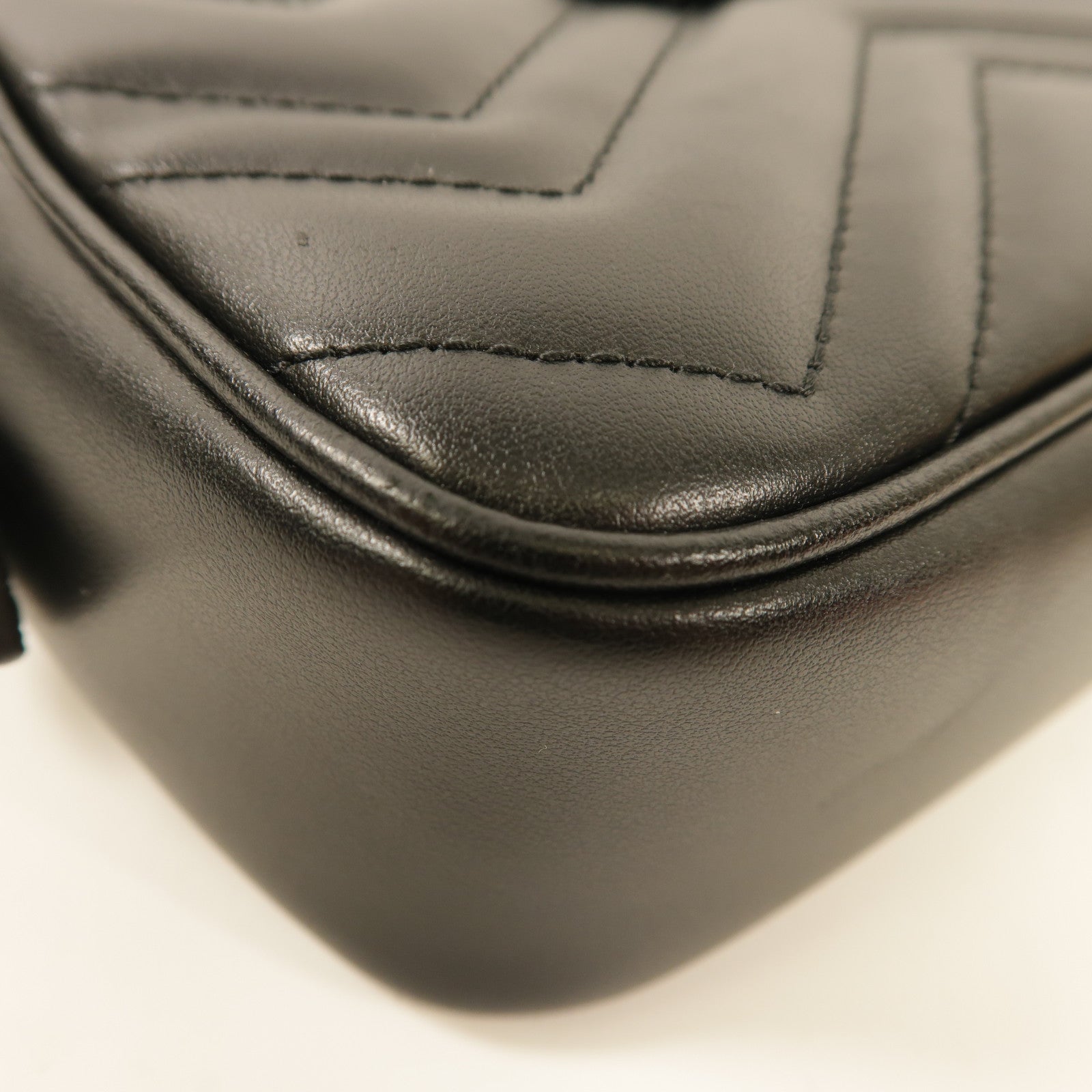 GUCCI 【激減優惠】牛皮皮革GG Marmont Mini肩背袋