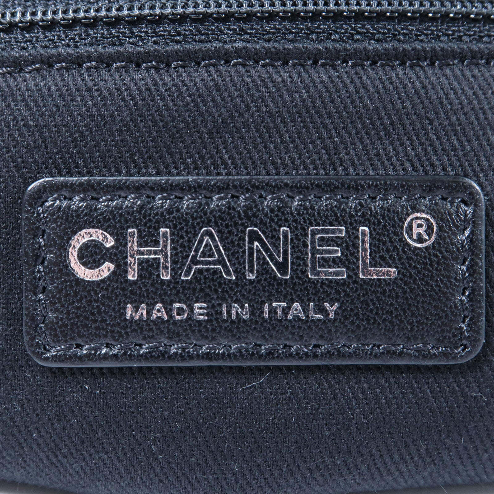 CHANEL 牛皮皮革Chain Shoulder鏈帶肩背袋