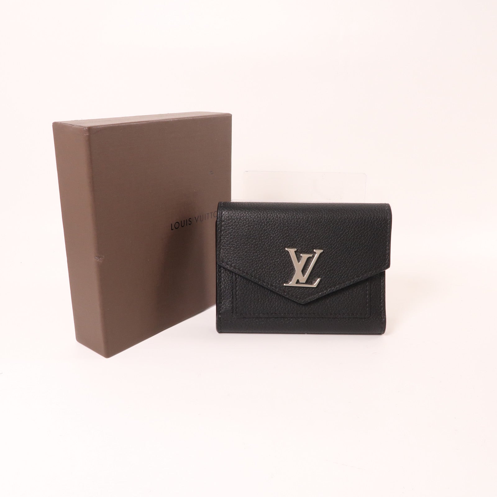 LOUIS VUITTON 牛皮皮革MyLockMe Compact Wallet銀扣錢包黑色