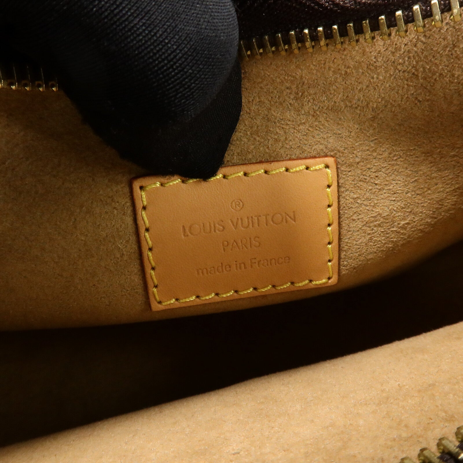 LOUIS VUITTON Monogram Loop肩背袋