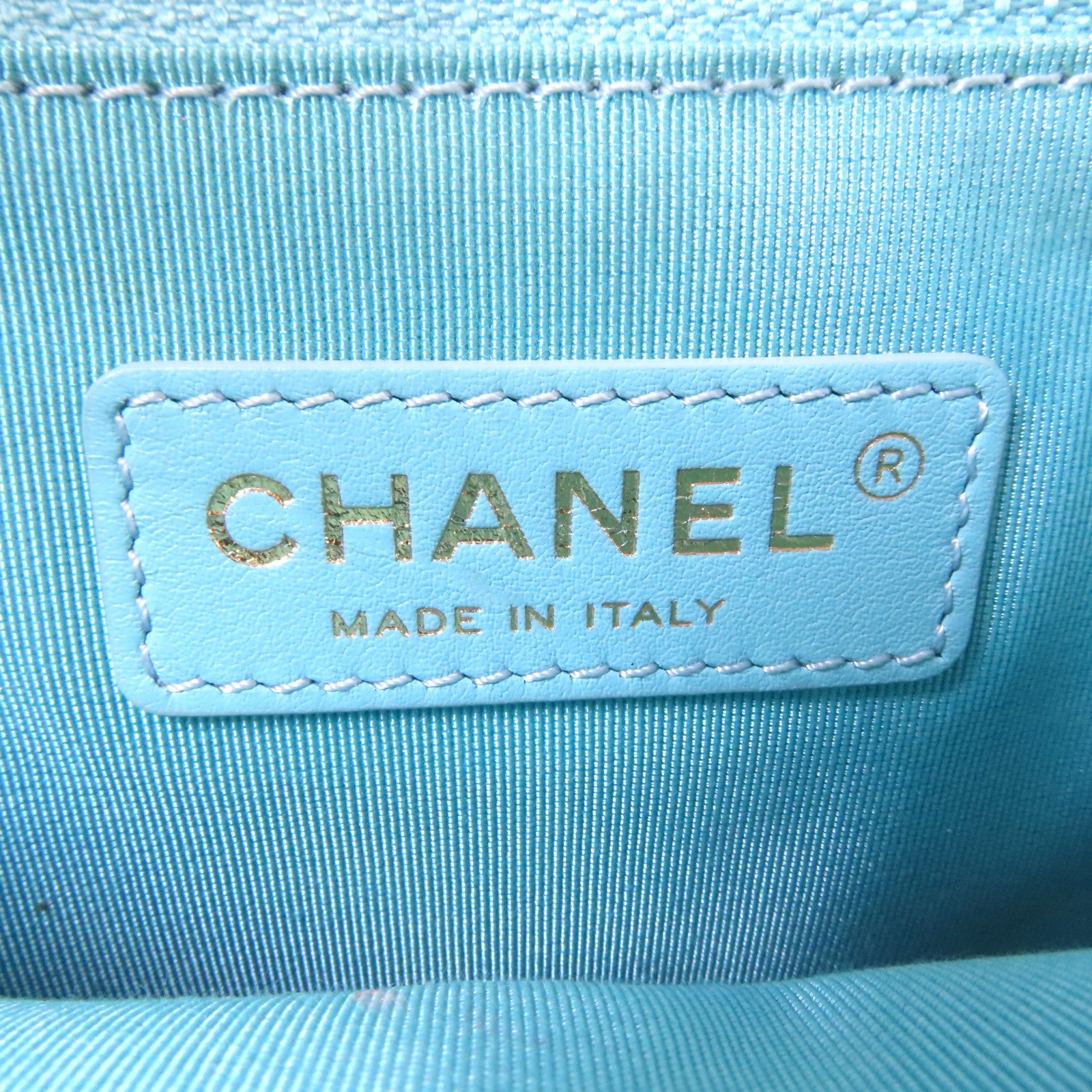 CHANEL 【激減優惠】菱格牛仔布Small Messenger Flap金扣鏈帶肩背袋藍色