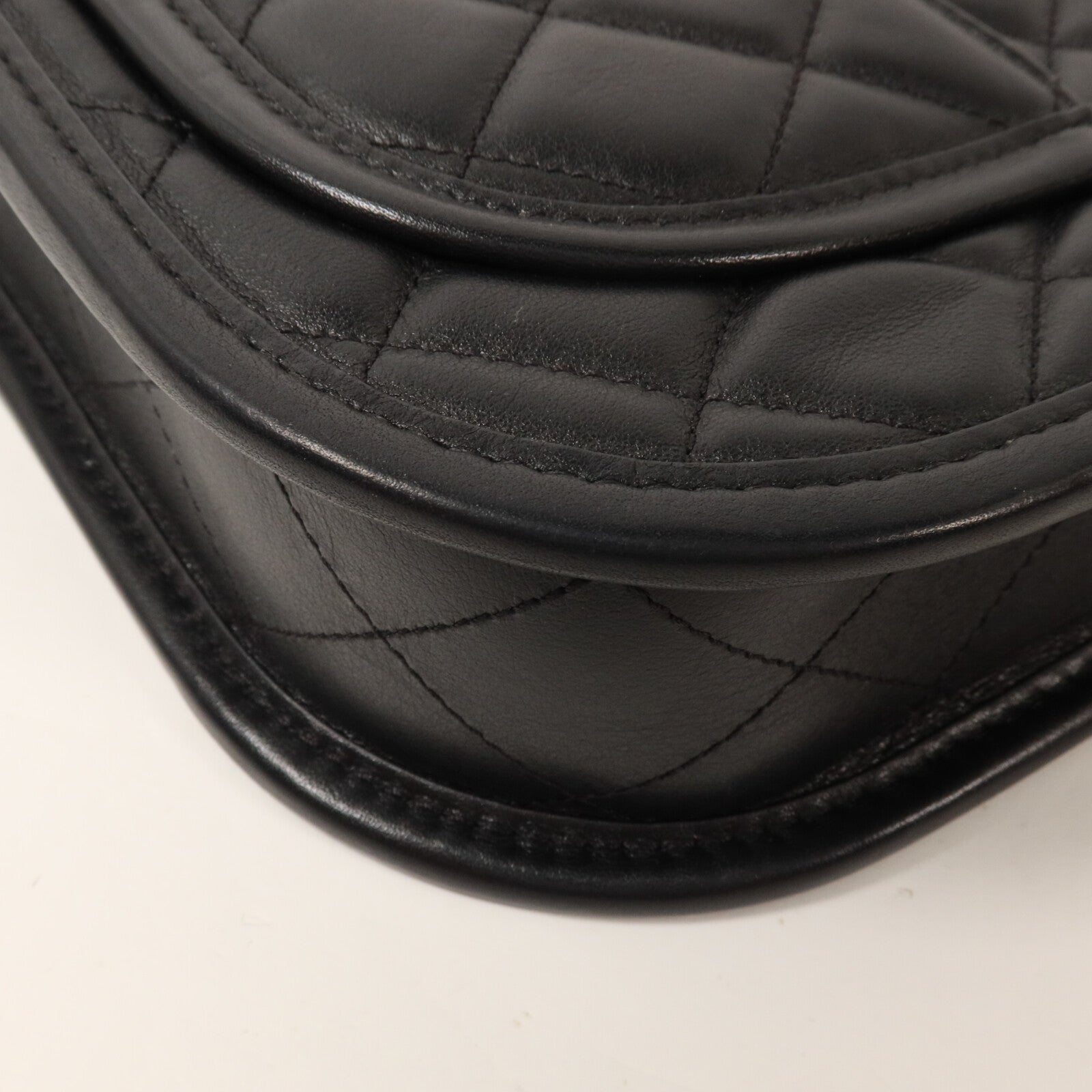 CHANEL 牛皮皮革Hobo鏈帶手挽肩背兩用袋
