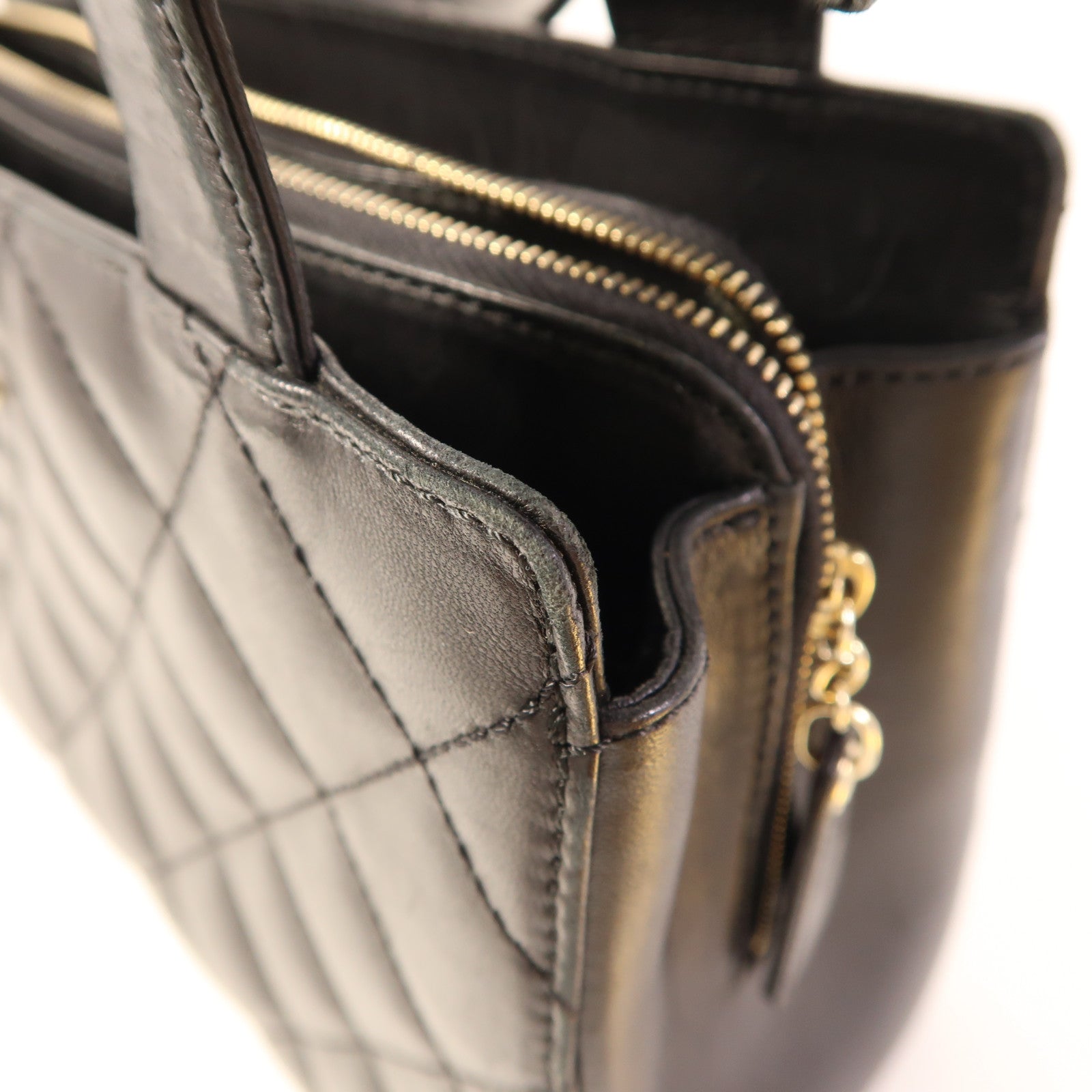 CHANEL 牛皮皮革Vintage Shoulder Bag金扣肩背袋