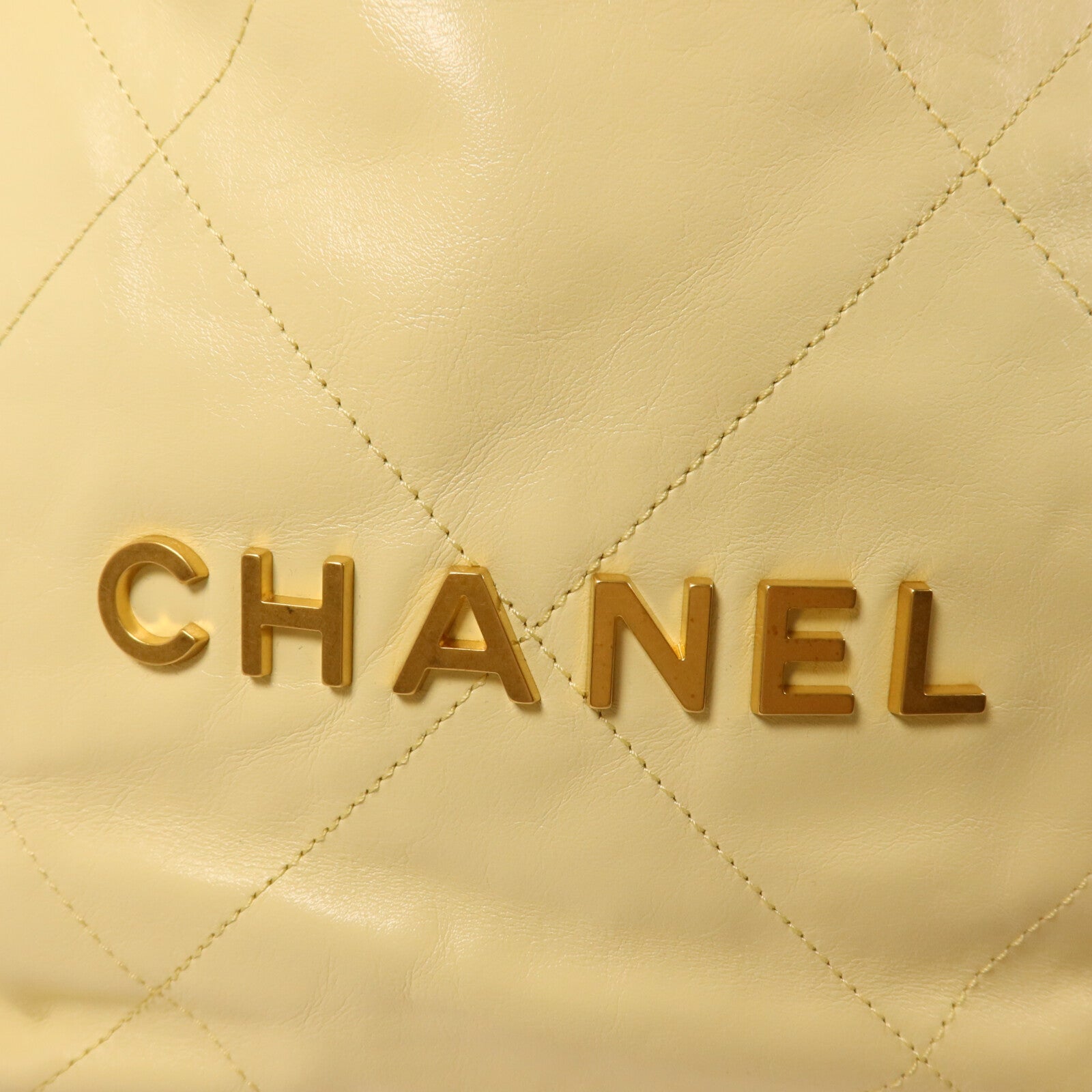CHANEL 牛皮皮革Chanel 22鏈帶背包