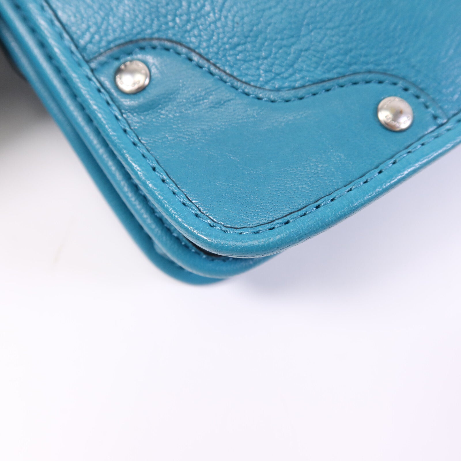 COACH 牛皮皮革Shoulder Bag銀扣肩背袋