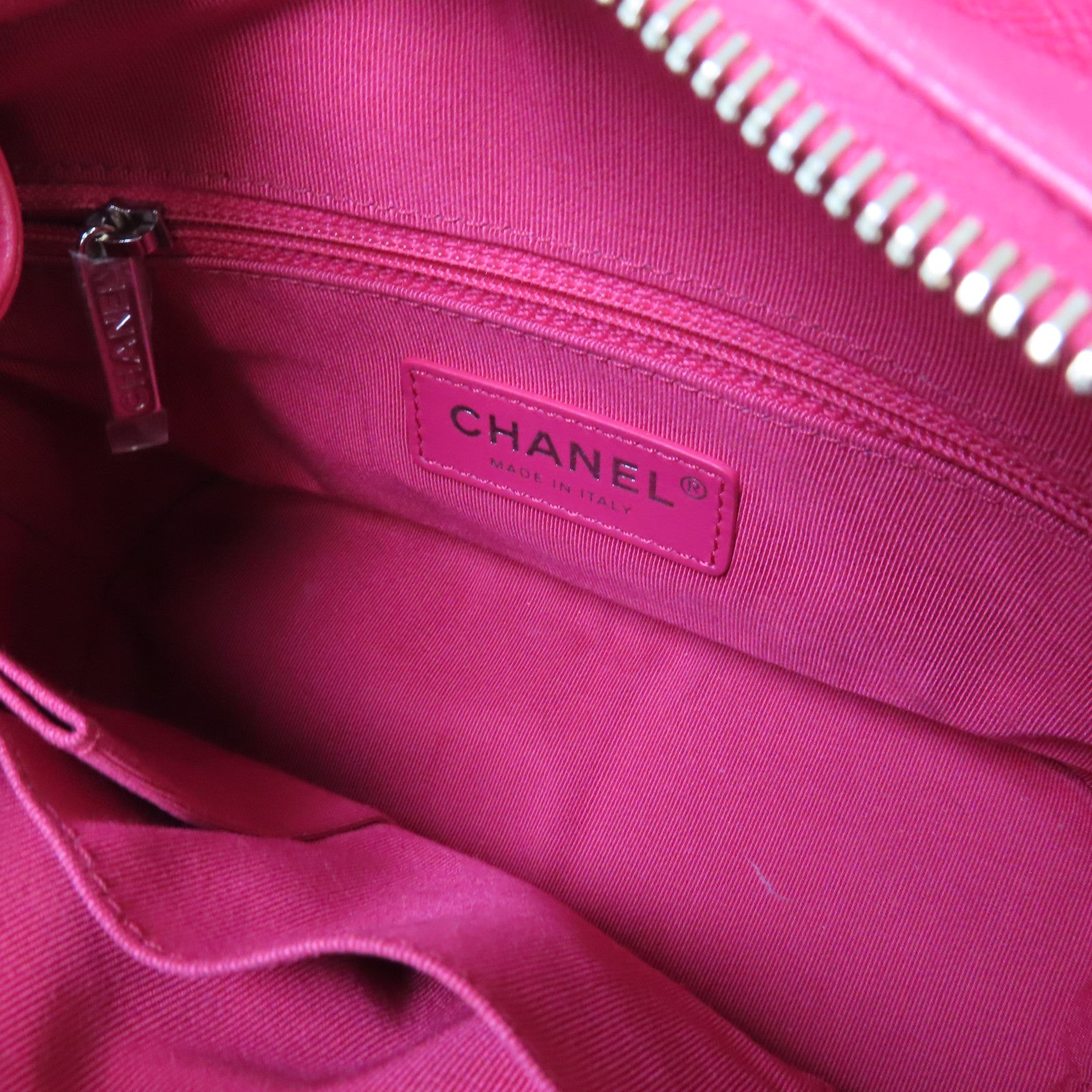 CHANEL 【激減優惠】菱格皮革Gabrielle Small Chain Shoulder Bag金扣鏈帶肩背袋粉紅色