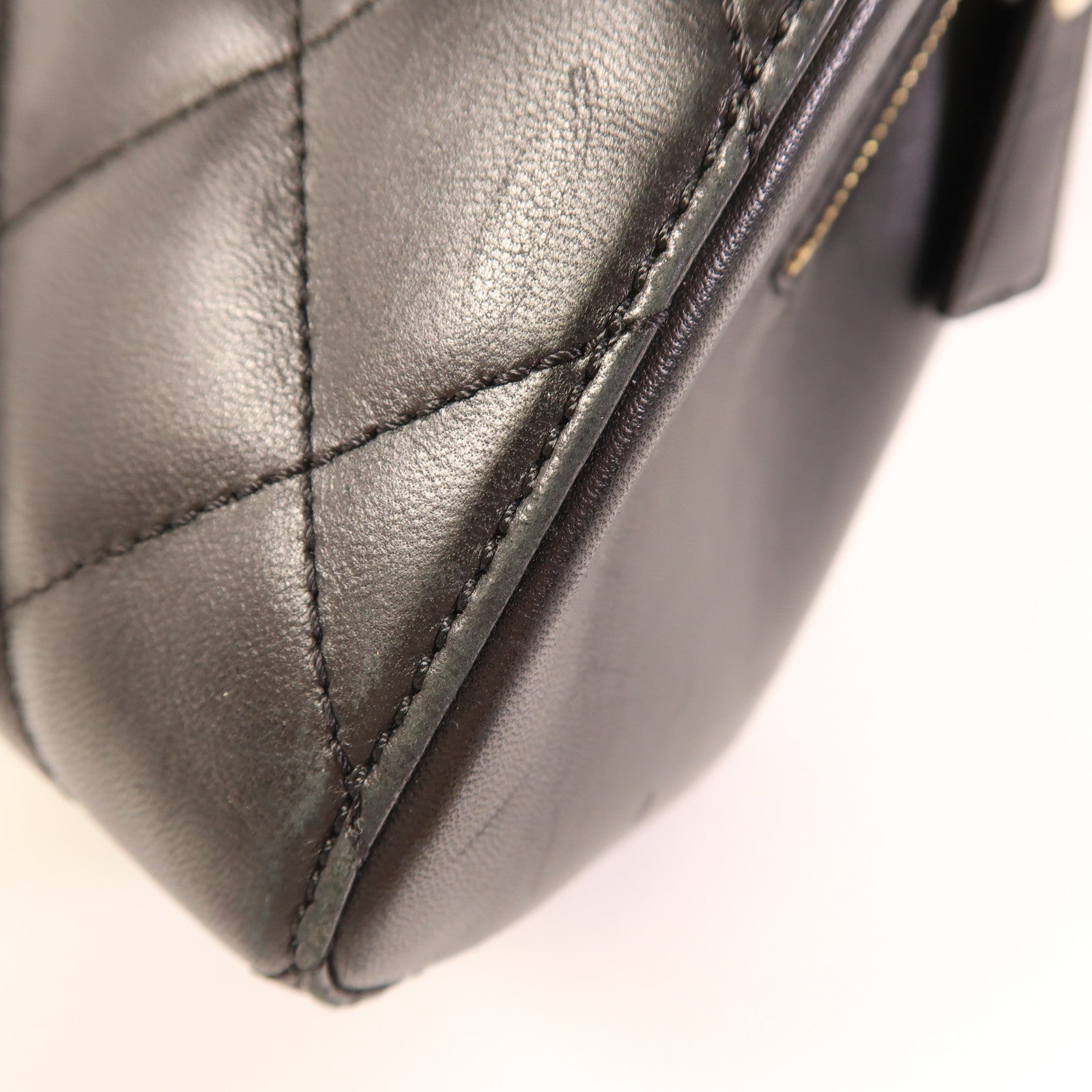 CHANEL 牛皮皮革Vintage Shoulder Bag金扣肩背袋