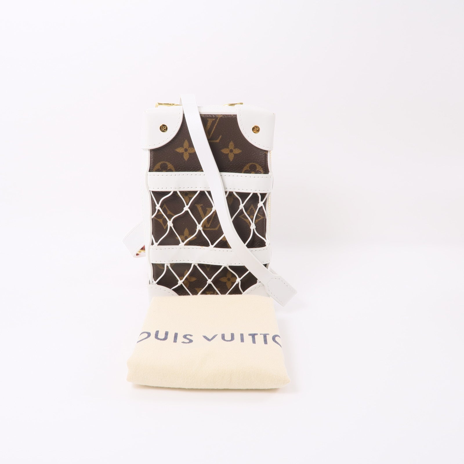 LOUIS VUITTON Monogram/皮革LV x NBA Soft Trunk金扣鏈帶肩背袋棕色/白色