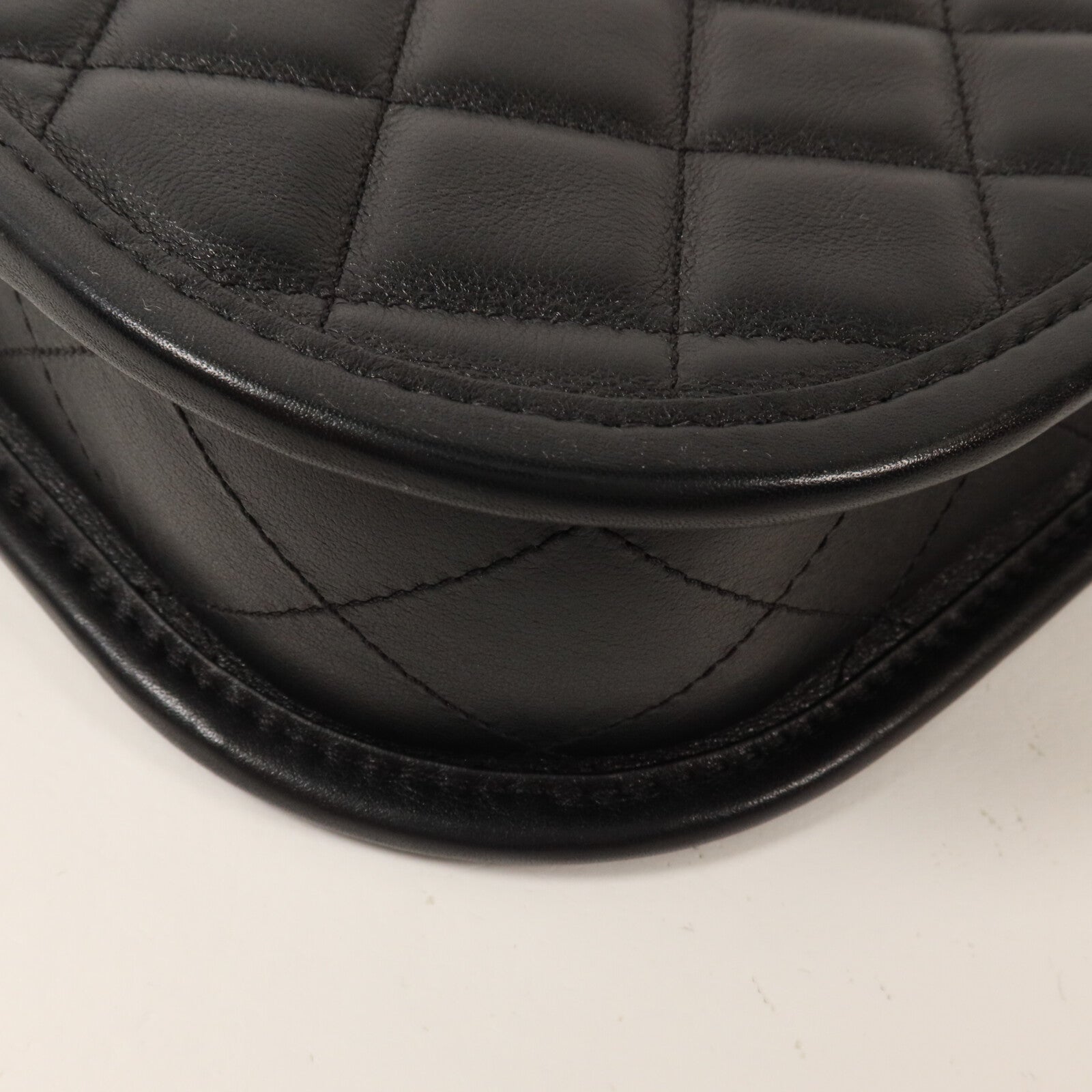CHANEL 牛皮皮革Hobo鏈帶手挽肩背兩用袋