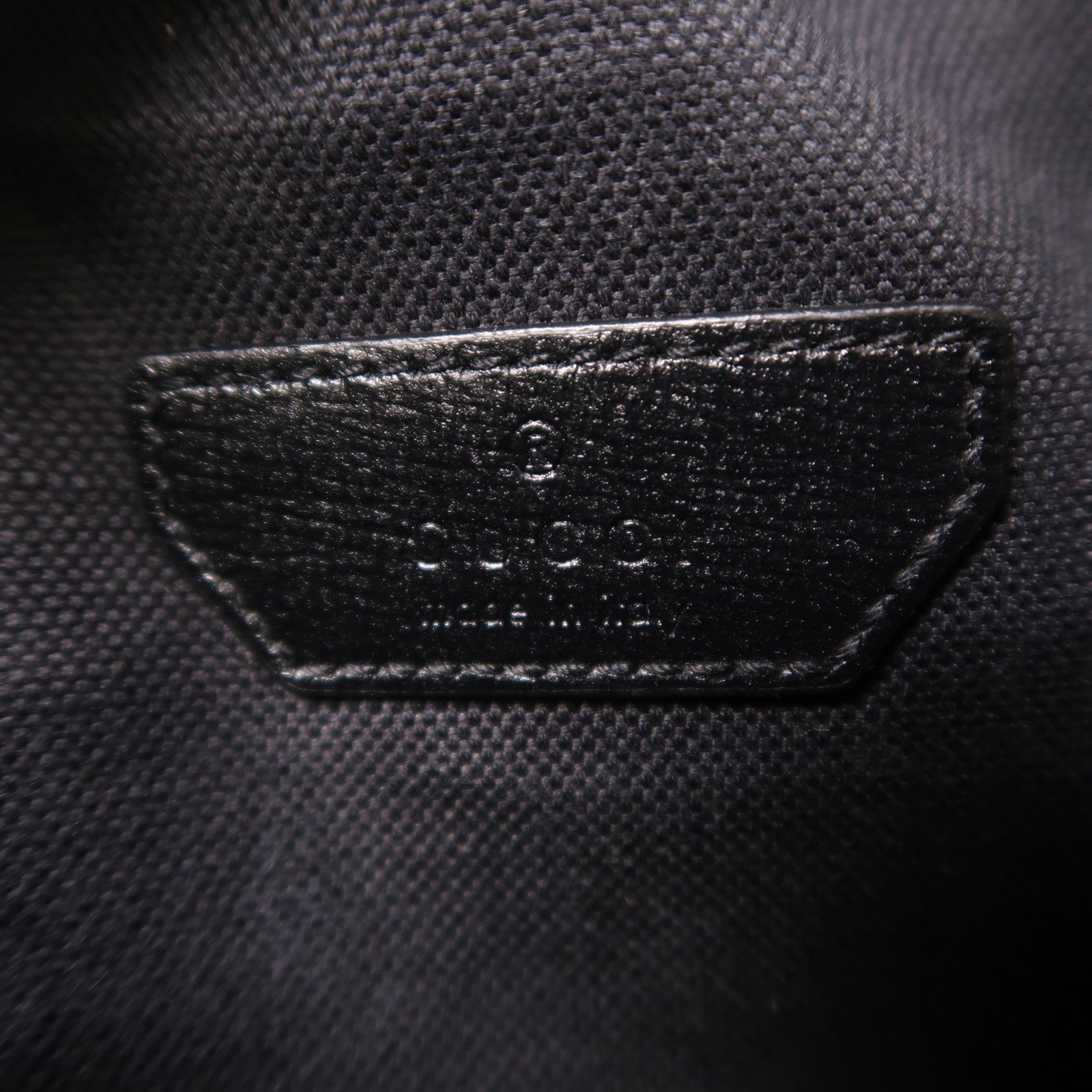 GUCCI 塗層帆布Waist Bag銀扣腰包
