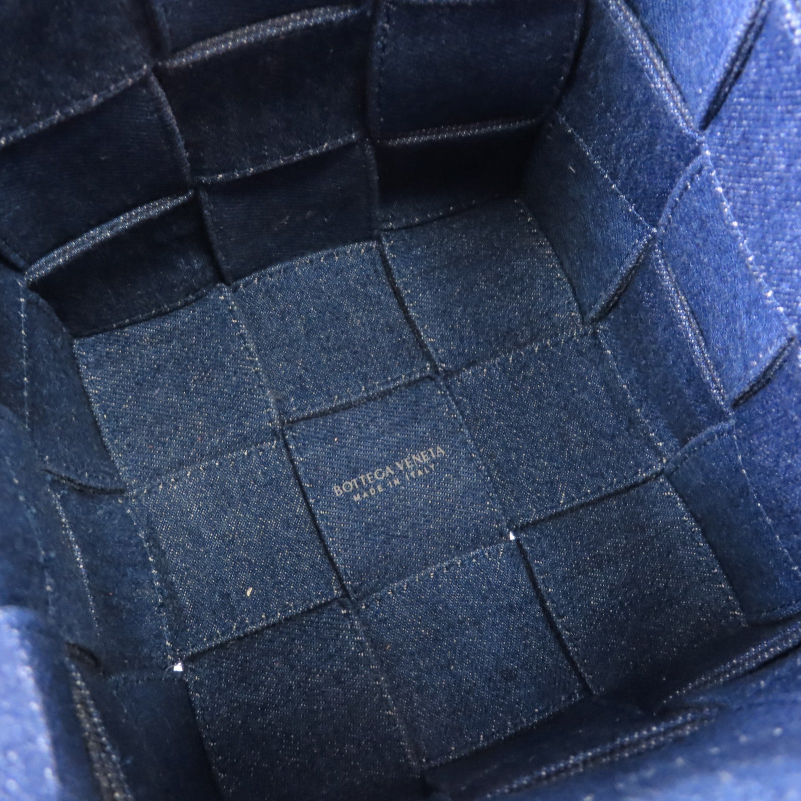 BOTTEGA VENETA 【激減優惠】織紋牛仔布Cassette Bucket Shoulder Bag肩背袋藍色