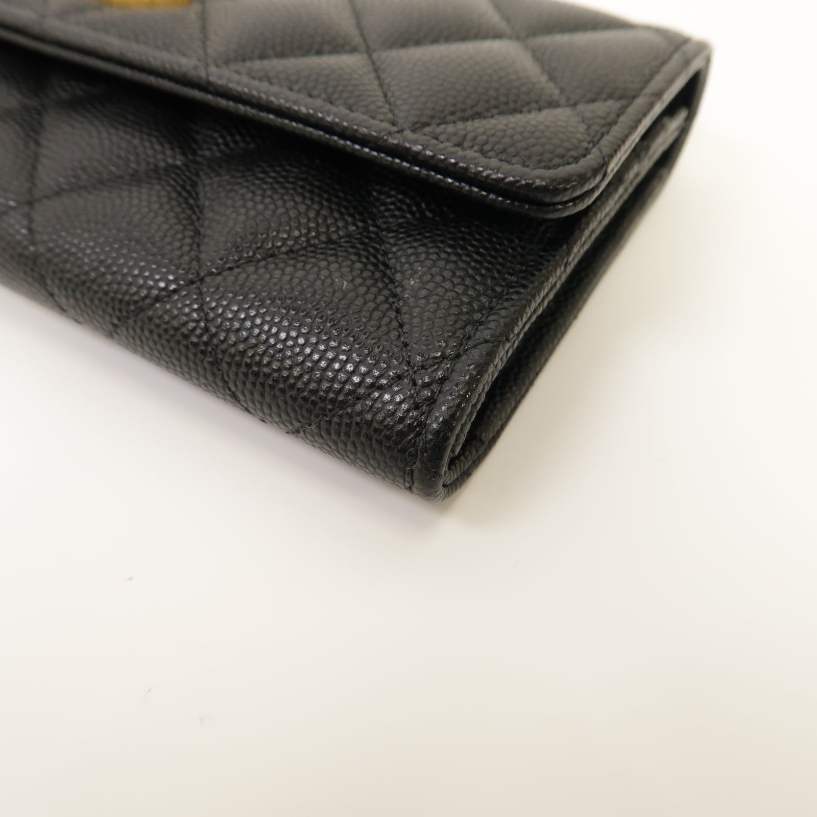 CHANEL Caviar皮革Wallet金扣錢包黒色