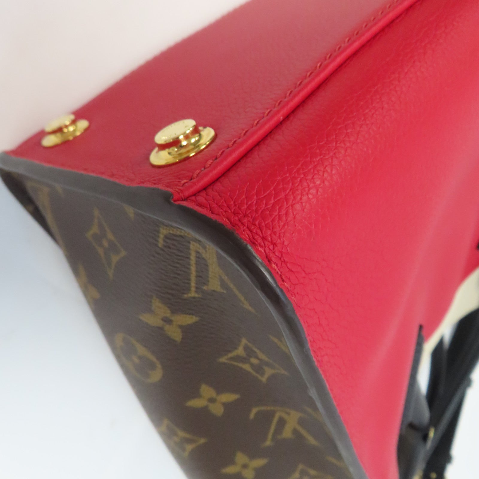 LOUIS VUITTON 【激減優惠】Monogram On My Side MM金扣手挽肩背兩用袋紅色/米色