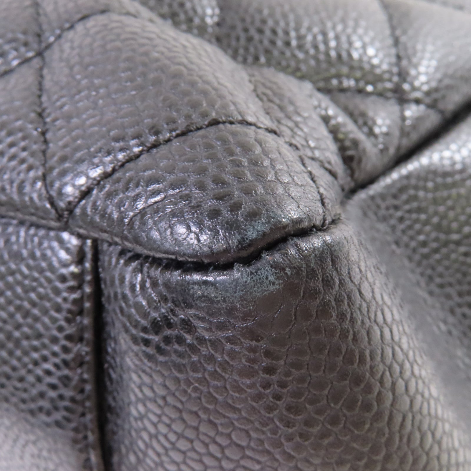 CHANEL 【激減優惠】菱格Caviar皮革GST Chain Shoulder Bag銀扣鏈帶肩背袋黑色