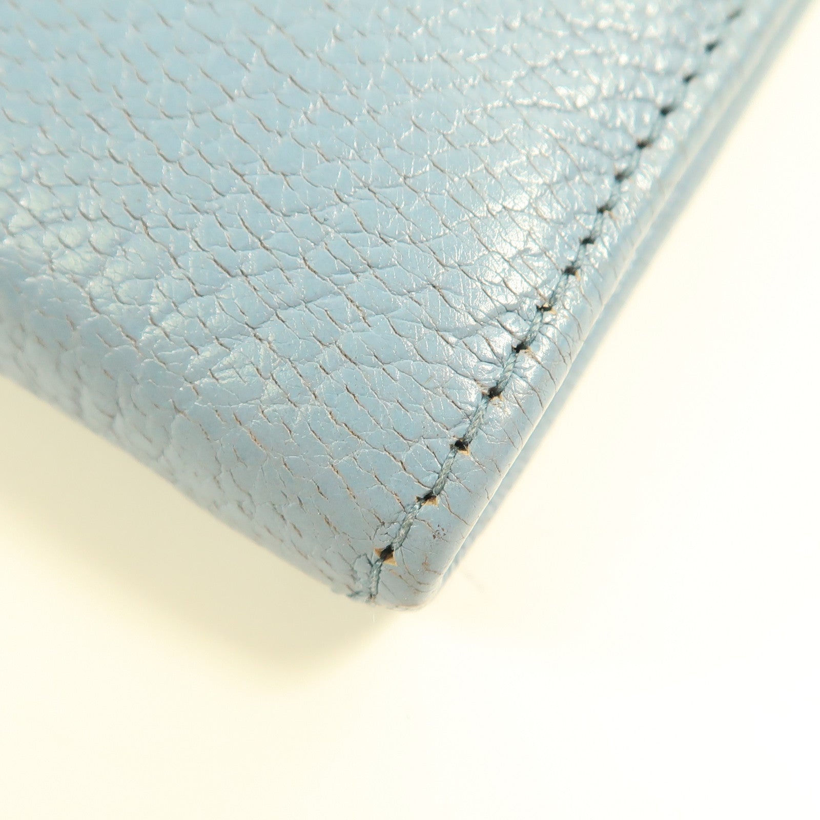 Miu Miu 【激減優惠】牛皮皮革Long Wallet金扣長錢包藍色/白色