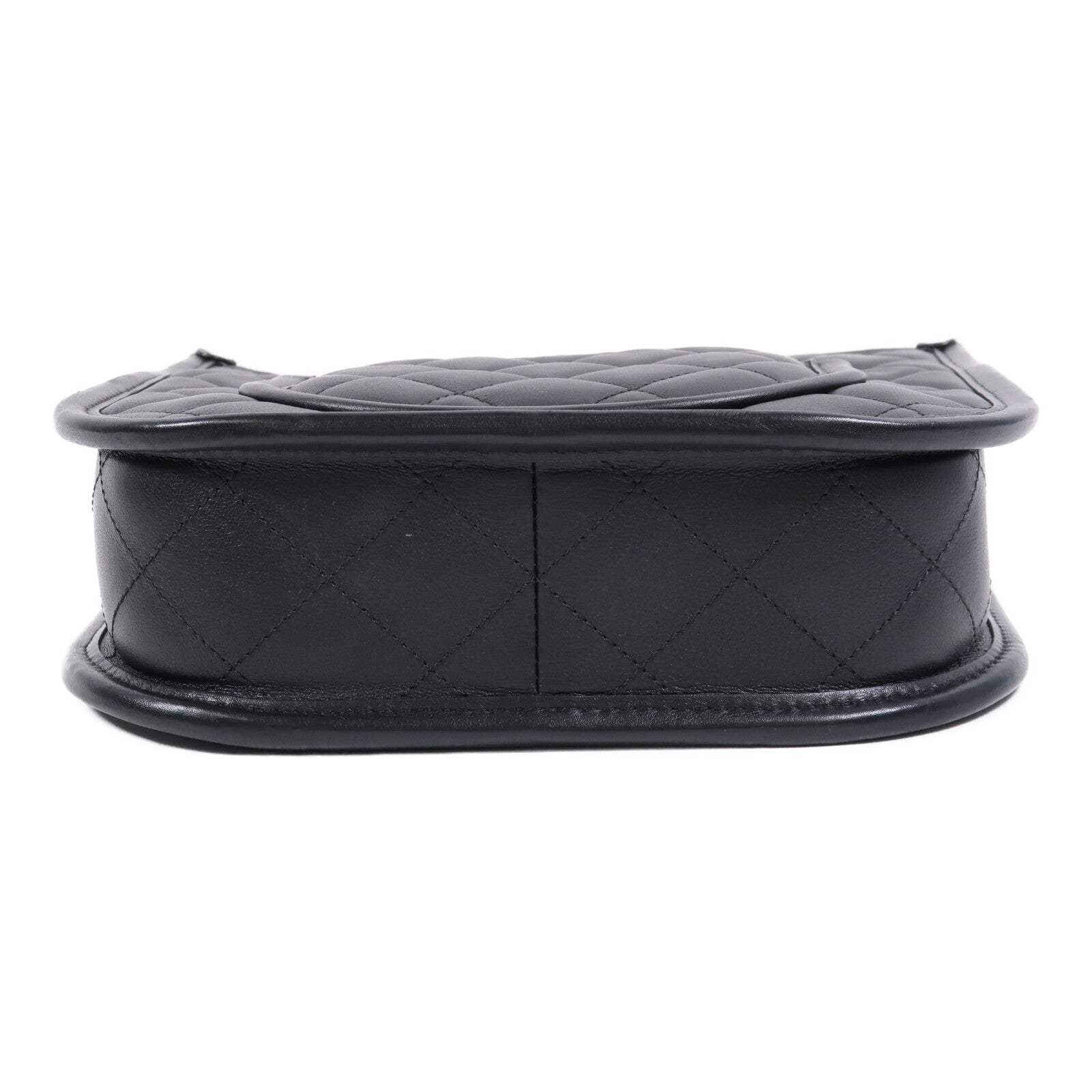 CHANEL 牛皮皮革24S Hobo鏈帶肩背袋