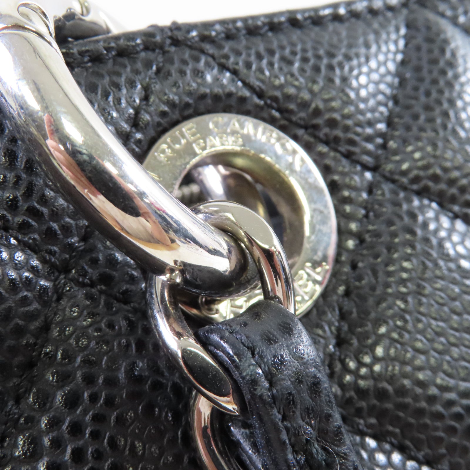 CHANEL 【激減優惠】菱格Caviar皮革GST Chain Shoulder Bag銀扣鏈帶肩背袋黑色