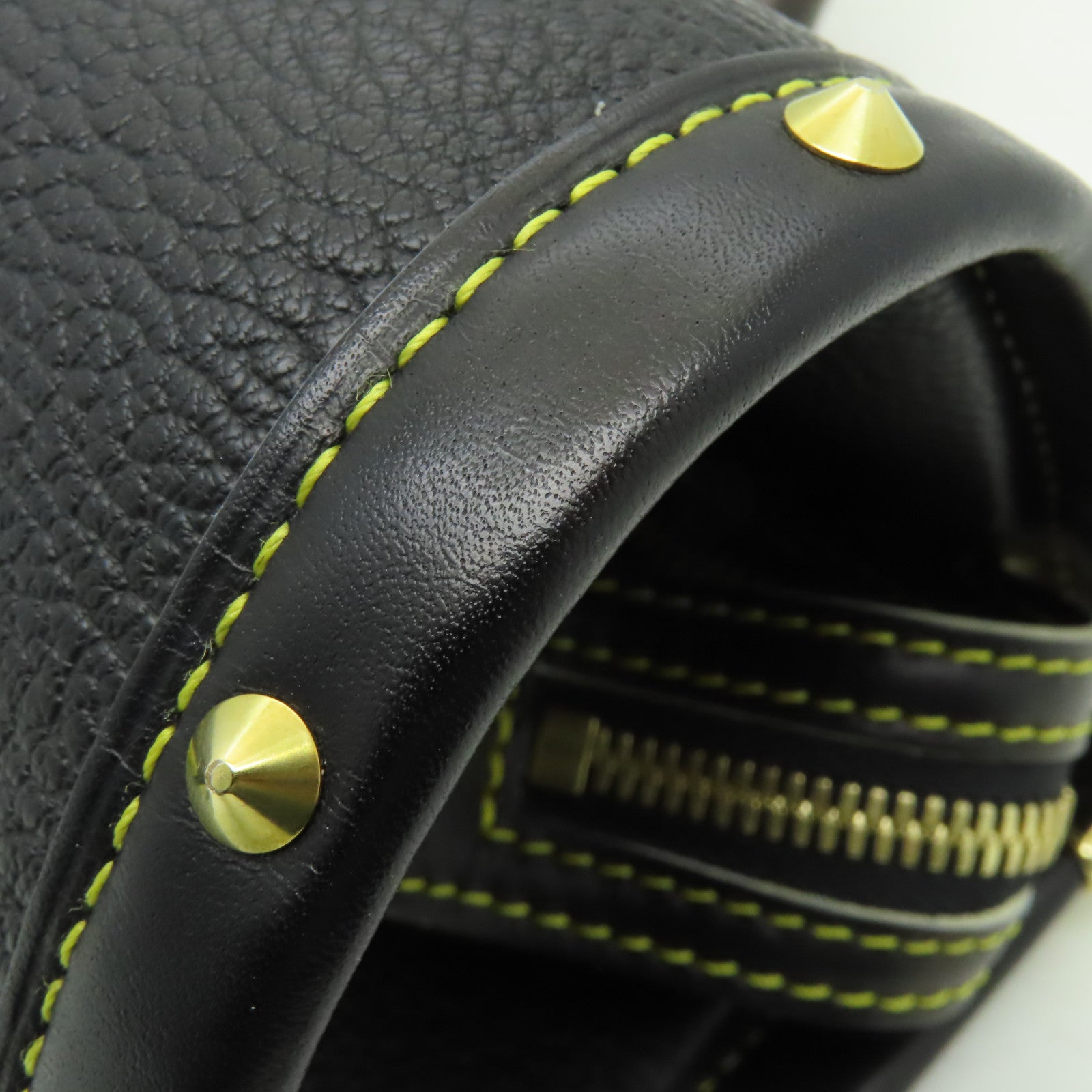LOUIS VUITTON 【激減優惠】牛皮皮革Epanui PM金扣手挽袋黑色