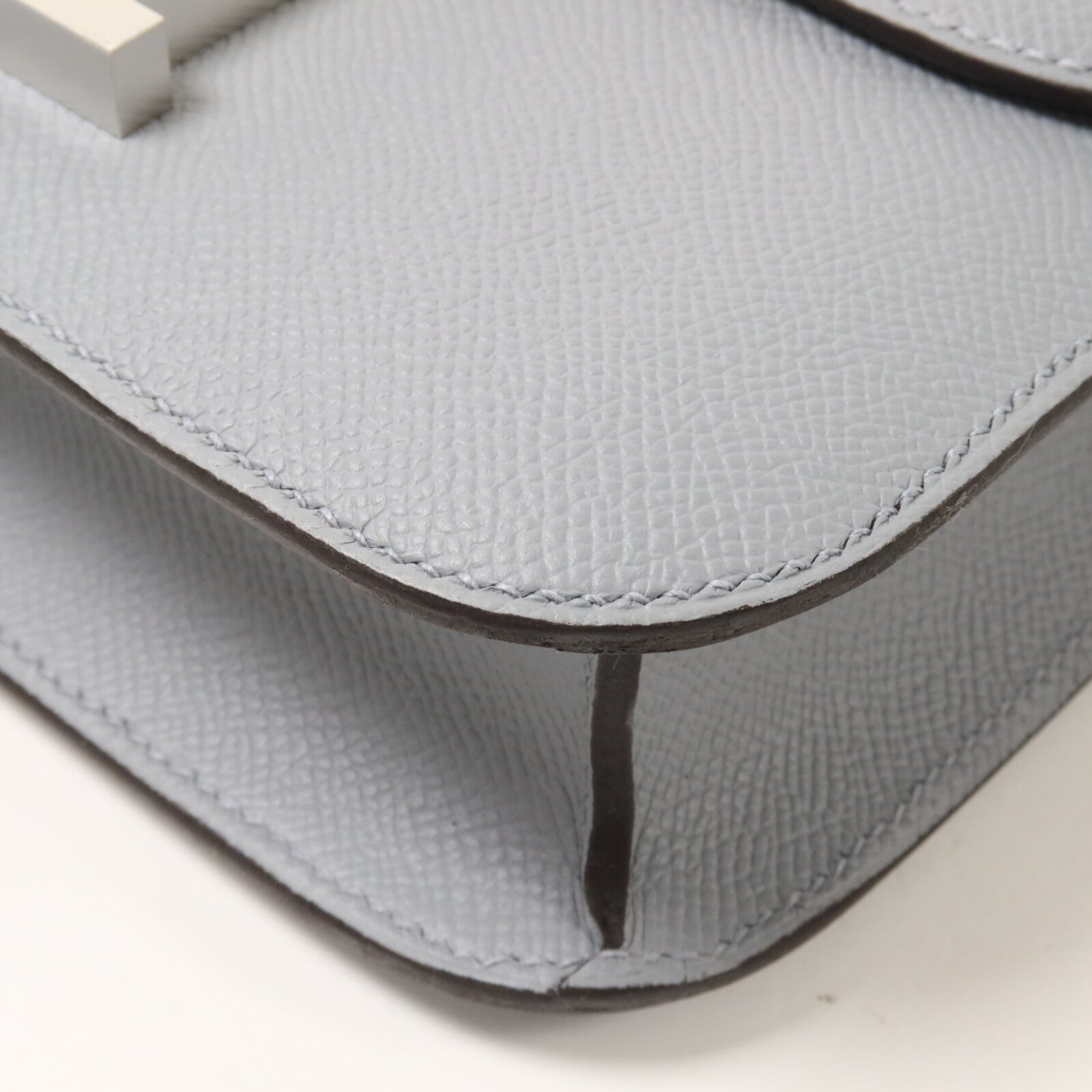 HERMES Epsom皮革Constance 24肩背袋Gris Pantin