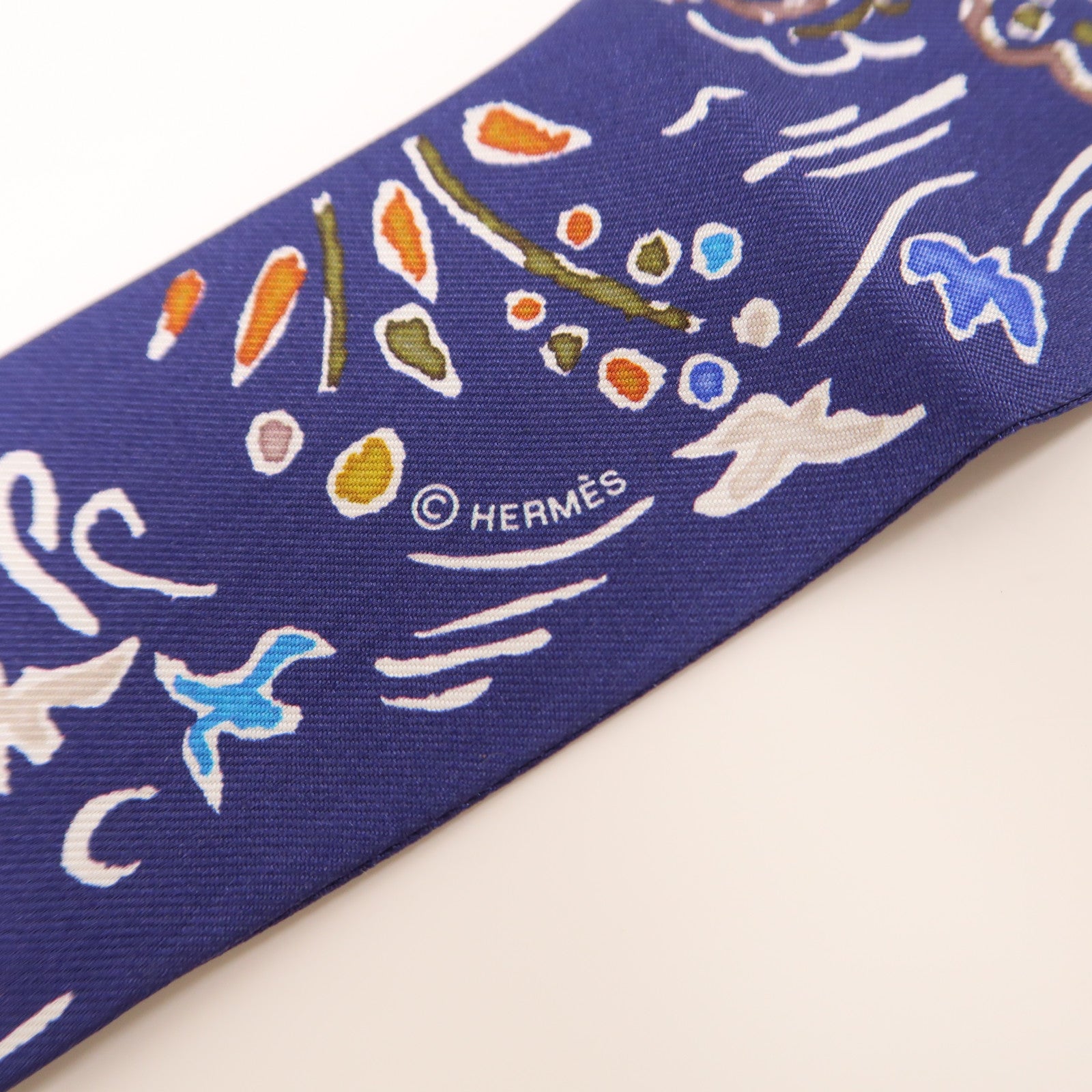 HERMES 絲質Twilly絲巾