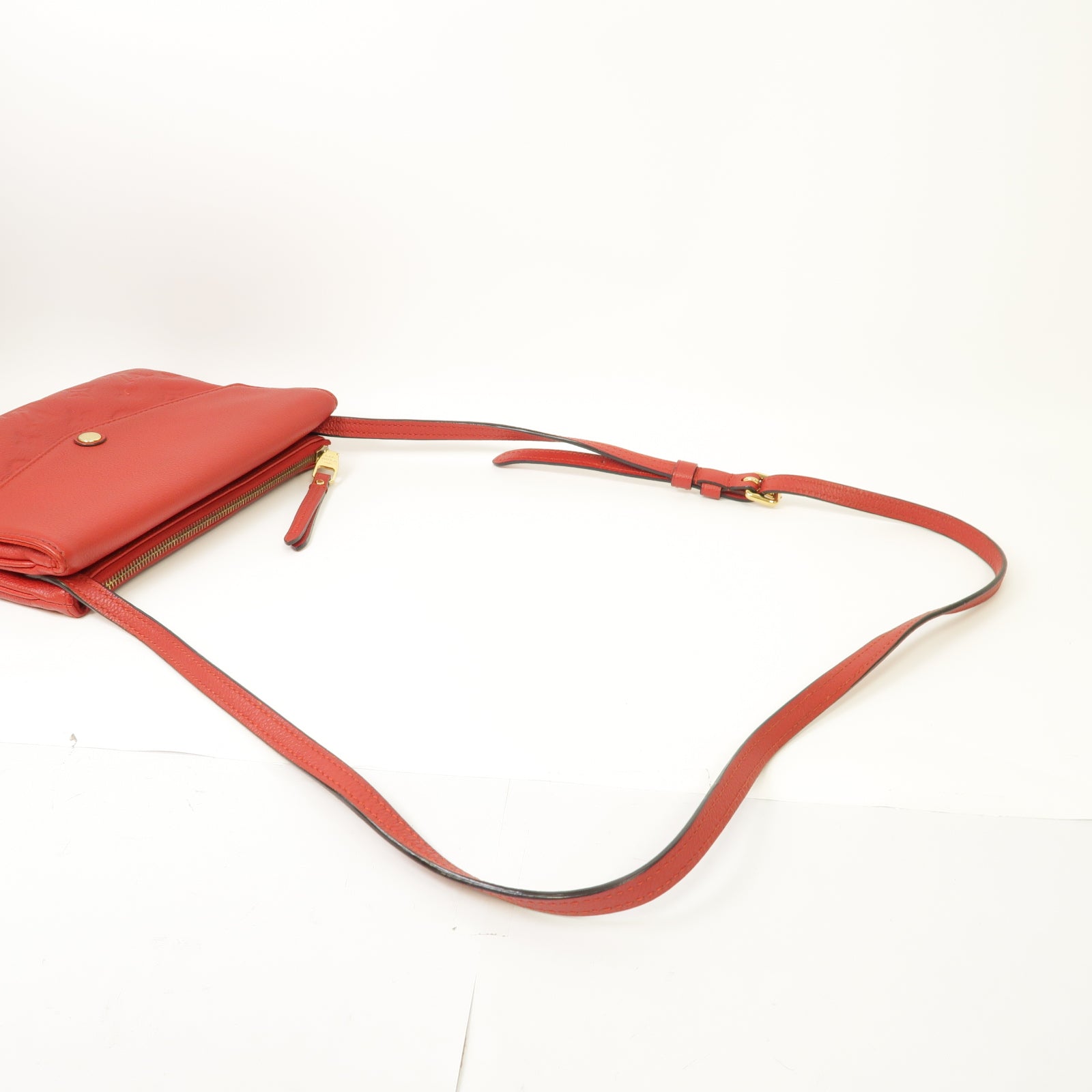 LOUIS VUITTON Monogram Empreinte Twice金扣肩背袋紅色