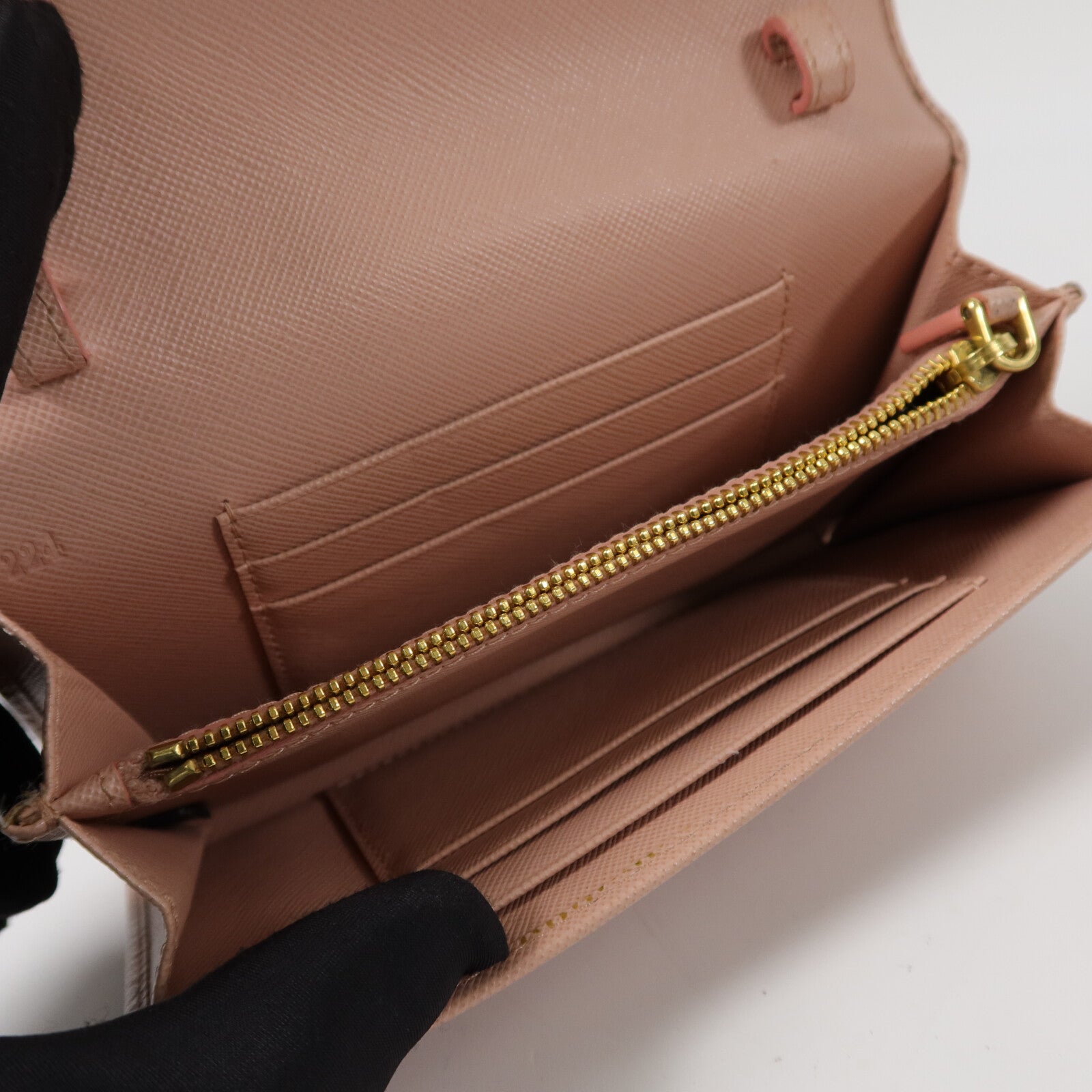 PRADA 牛皮皮革Bow Wallwt On Chain肩背袋