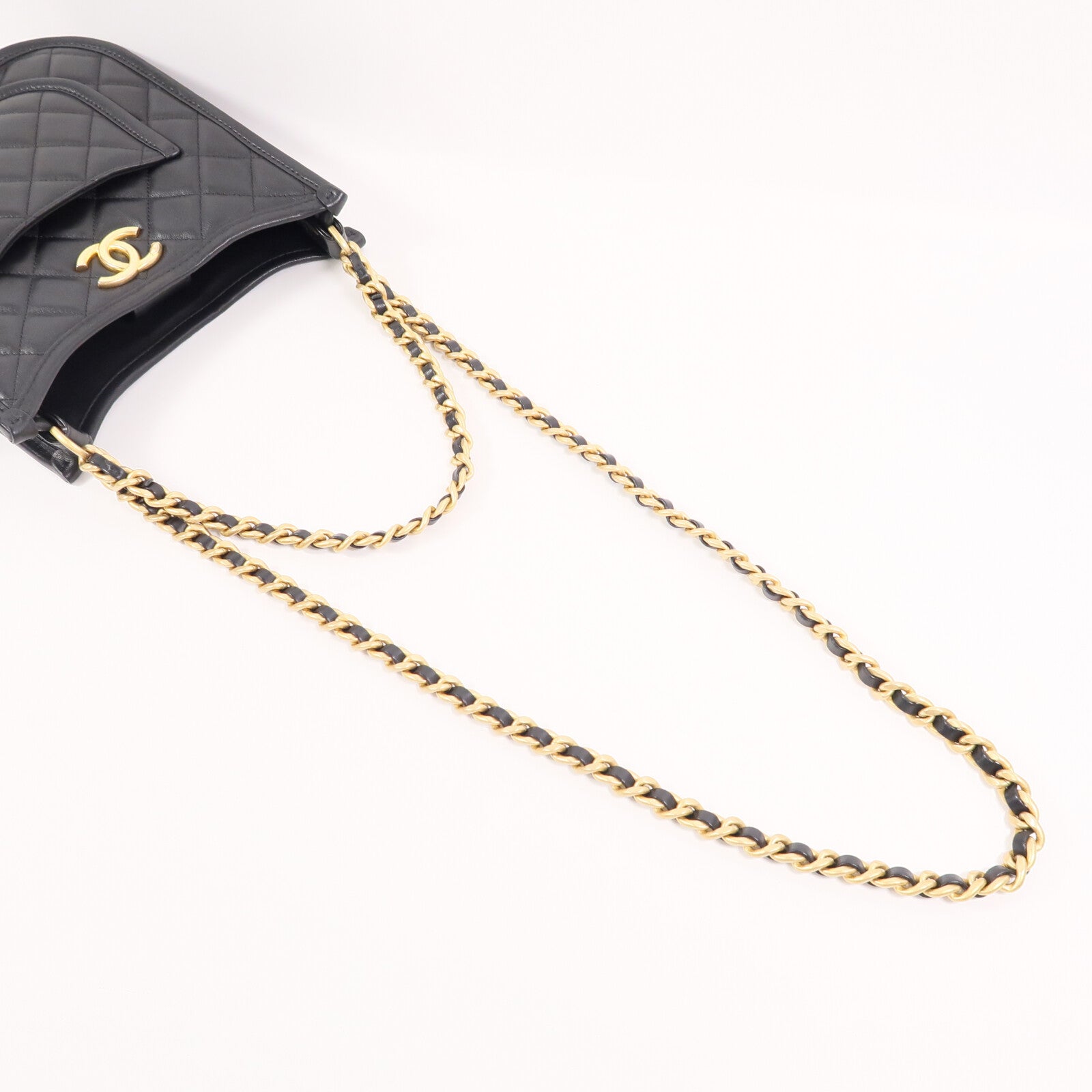 CHANEL 牛皮皮革24S Hobo鏈帶肩背袋