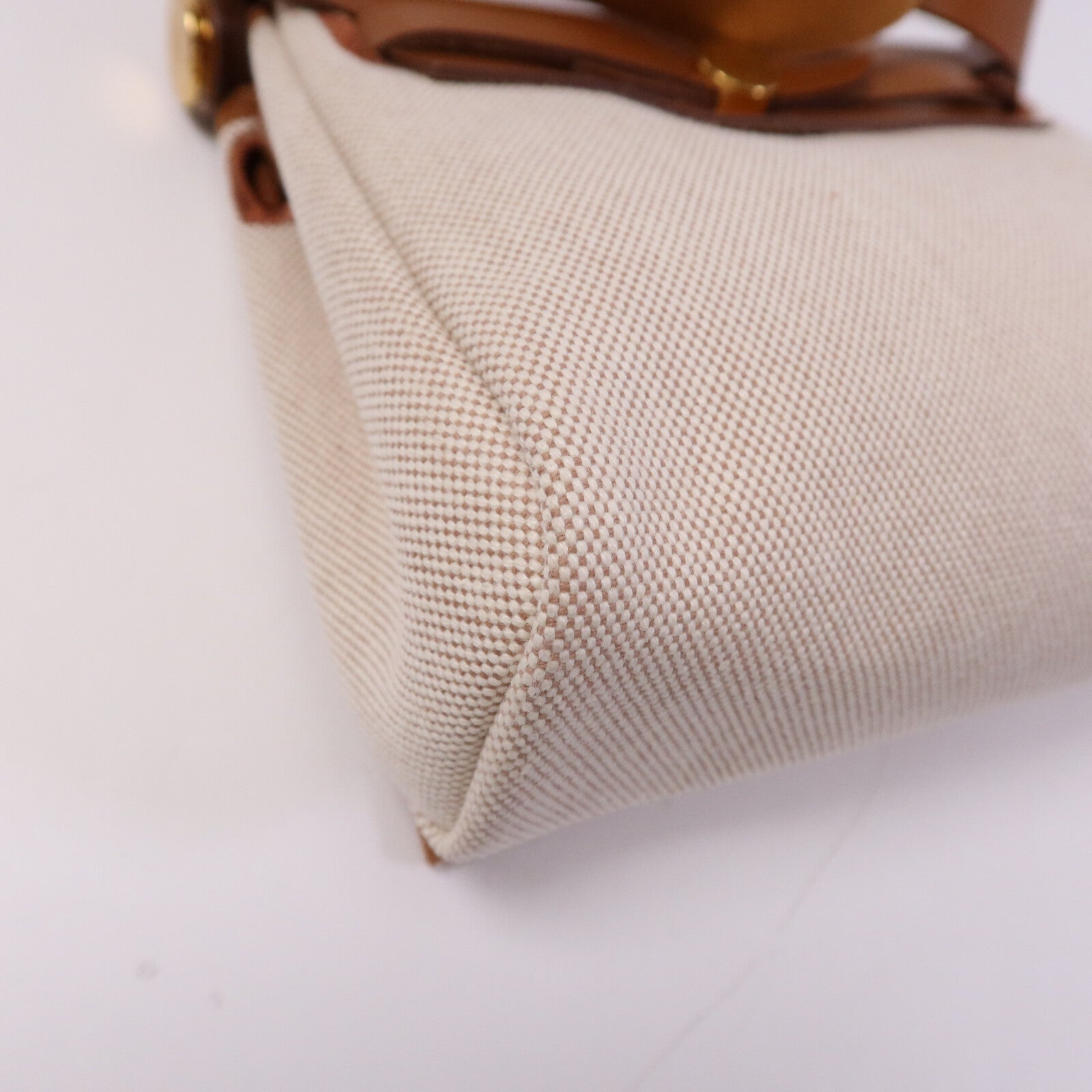 HERMES 帆布Mini Herbag金扣肩背袋Fauve