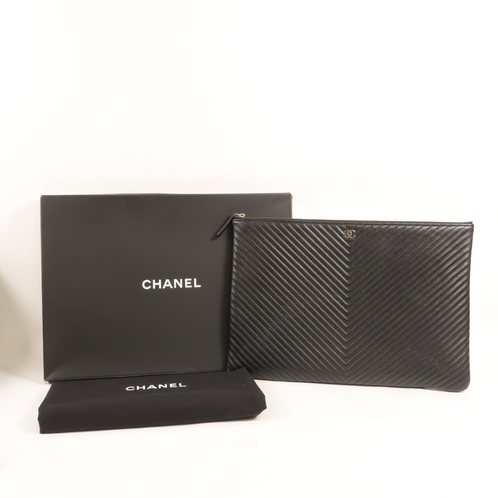 CHANEL 牛皮皮革Pouch手拿包