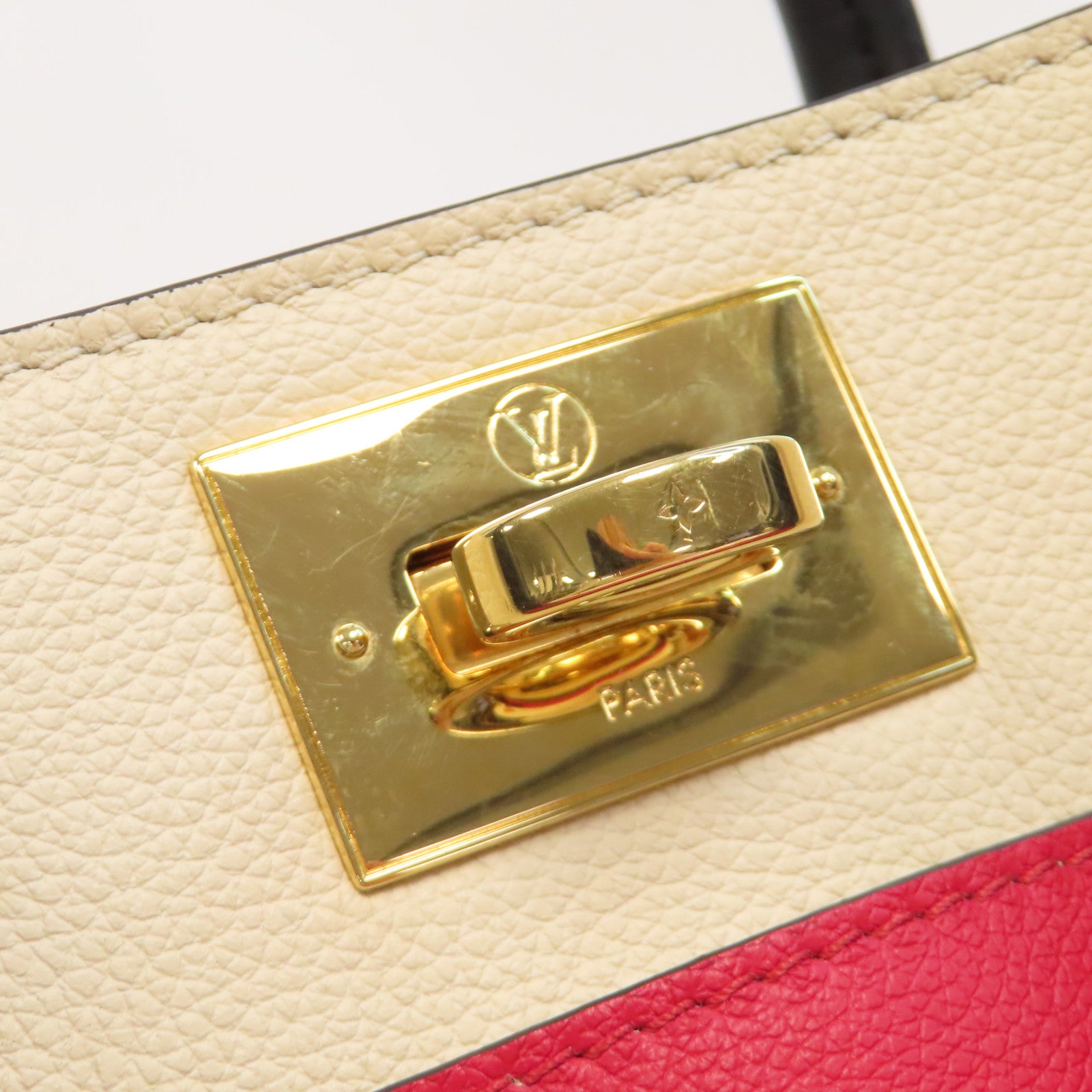 LOUIS VUITTON 【激減優惠】Monogram On My Side MM金扣手挽肩背兩用袋紅色/米色