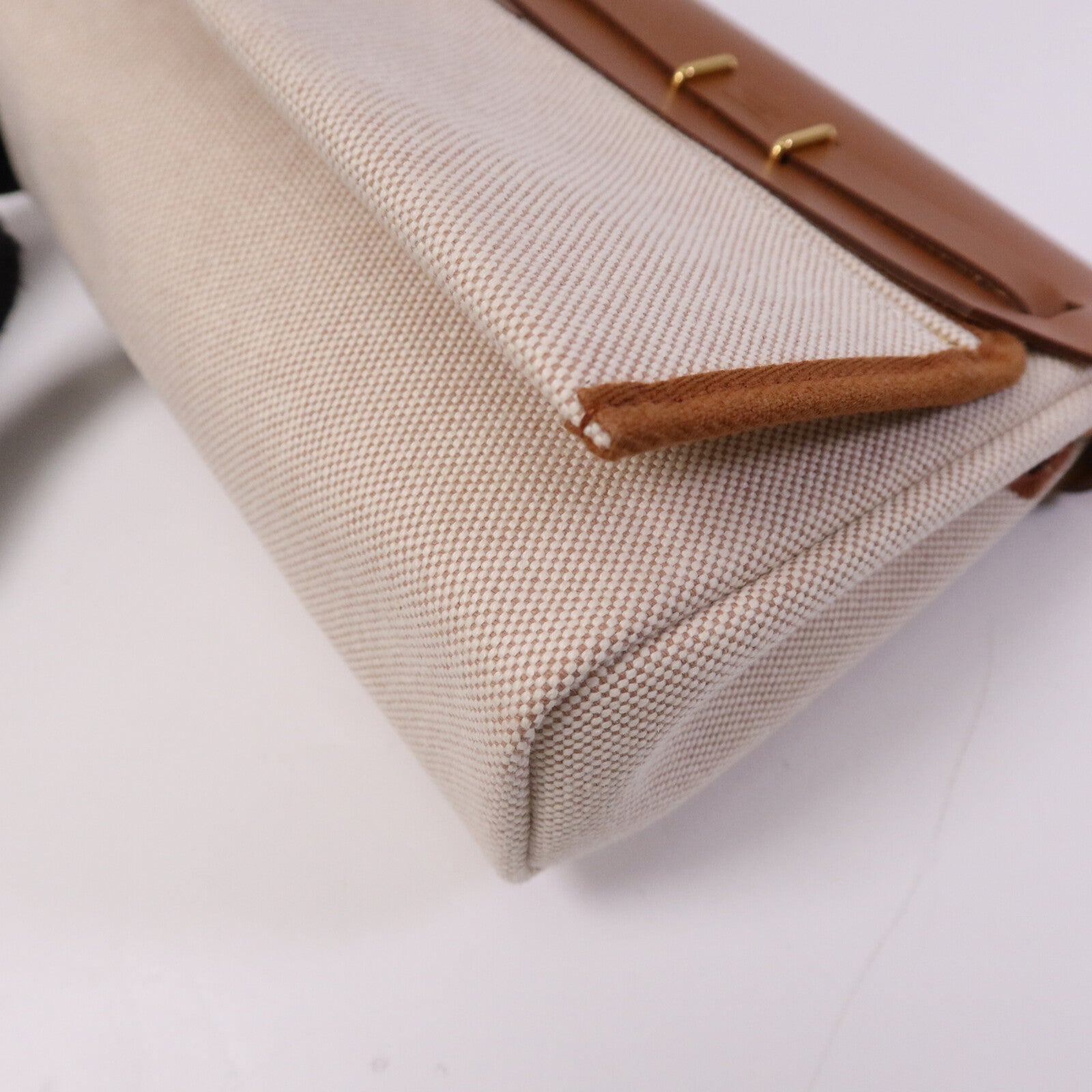 HERMES 帆布Mini Herbag金扣肩背袋Fauve
