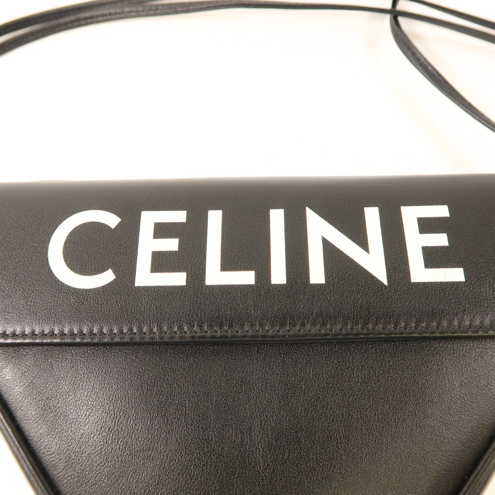 CELINE 牛皮皮革Triangle Bag肩背袋