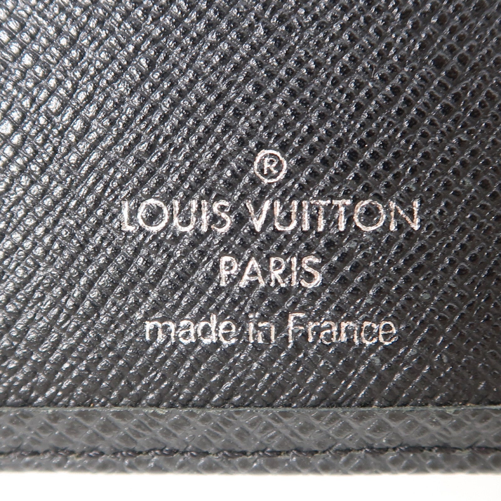 LOUIS VUITTON Taiga皮革Wallet錢包黑色