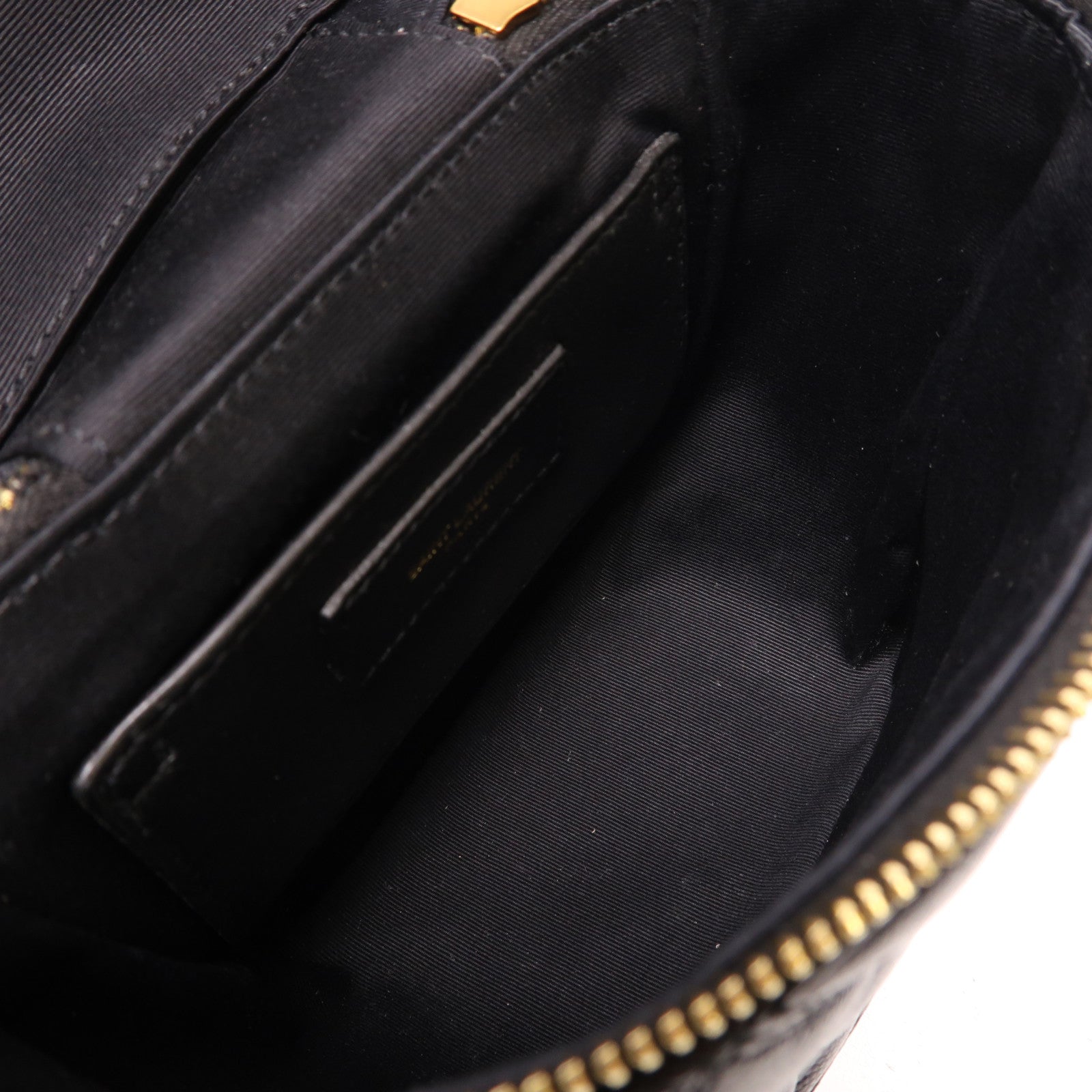YVES SAINT LAURENT 牛皮皮革Chain Shoulder金扣肩背袋黑色