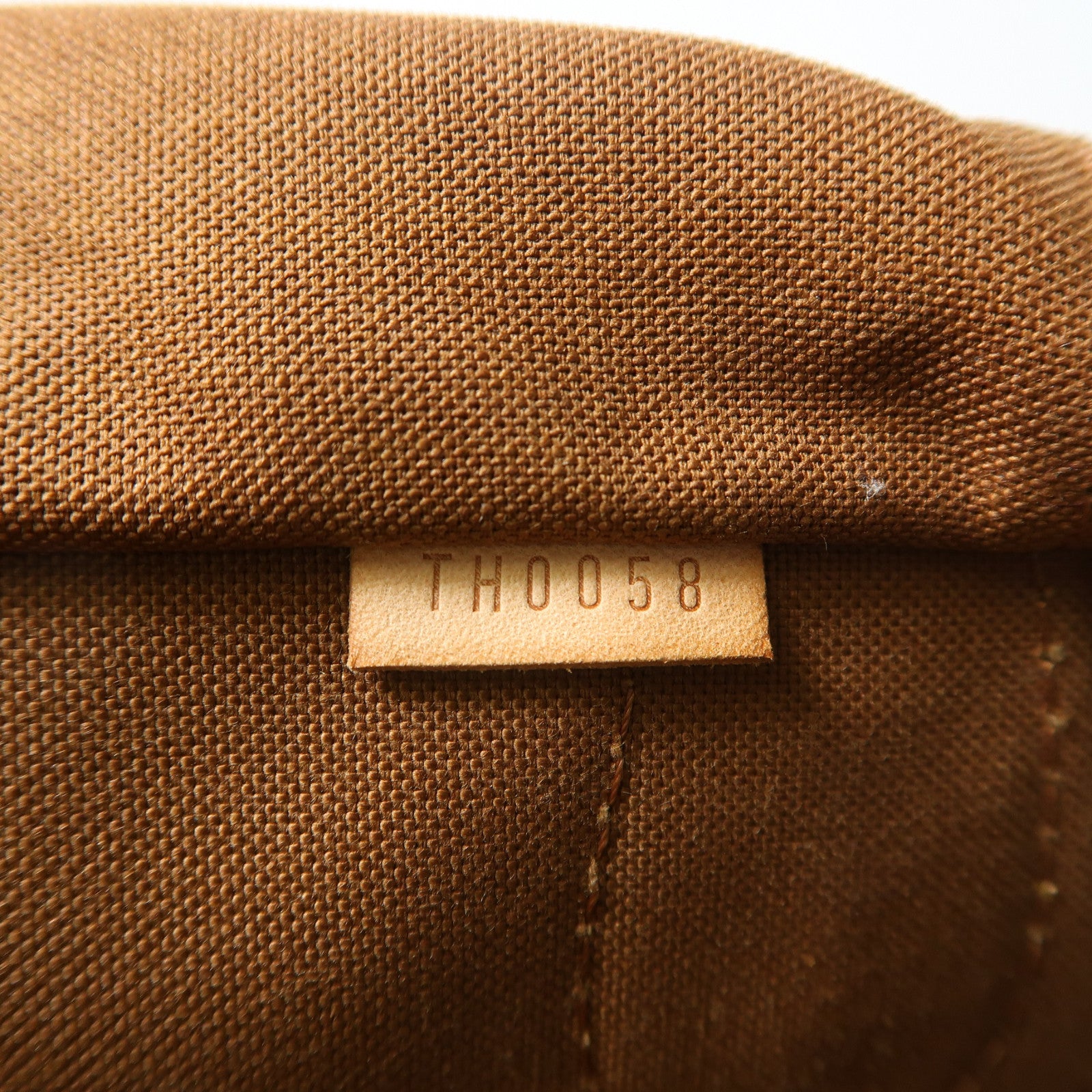 LOUIS VUITTON Monogram Montorgueil PM金扣肩背袋啡色