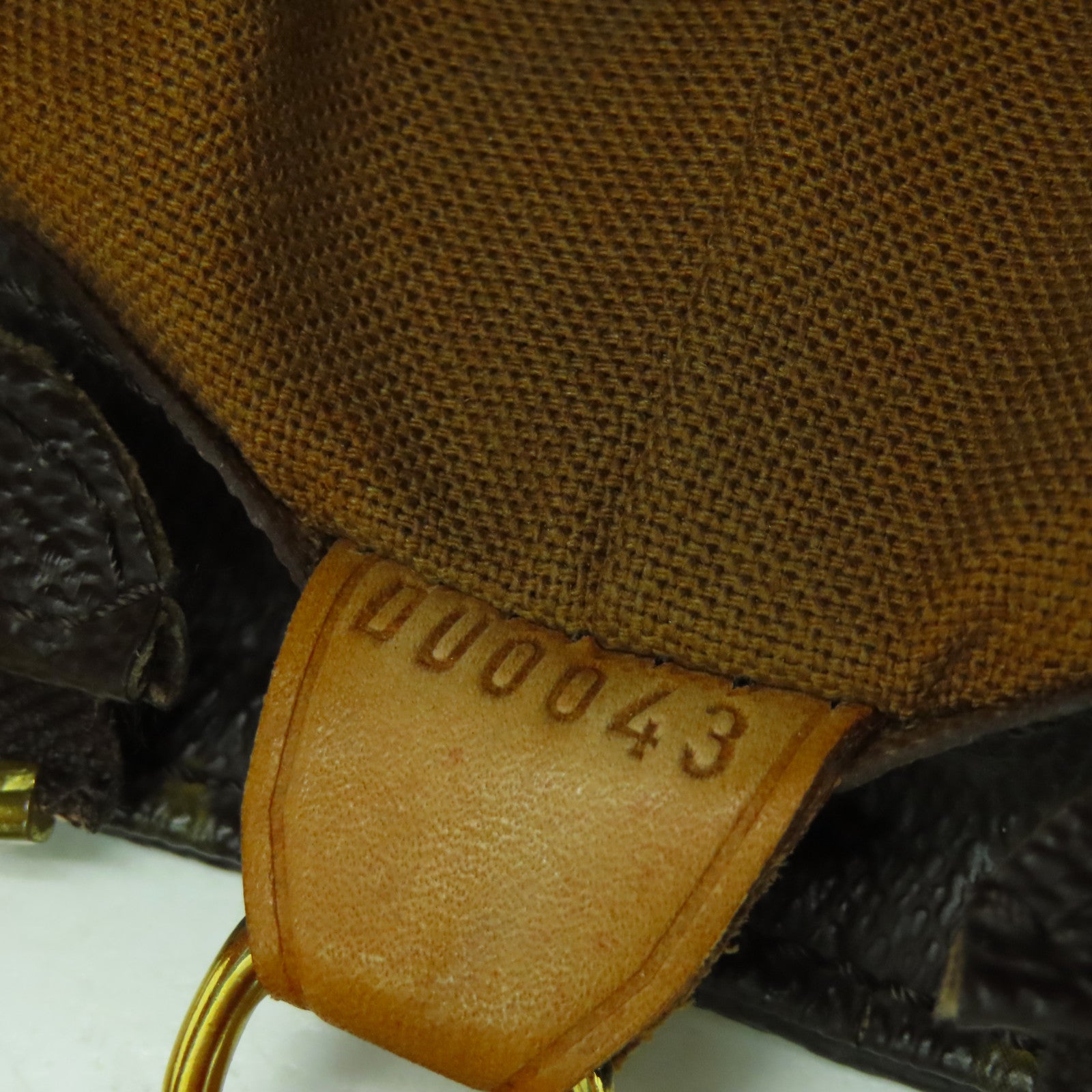 LOUIS VUITTON 【激減優惠】Monogram Cabas Mezzo金扣肩背袋啡色
