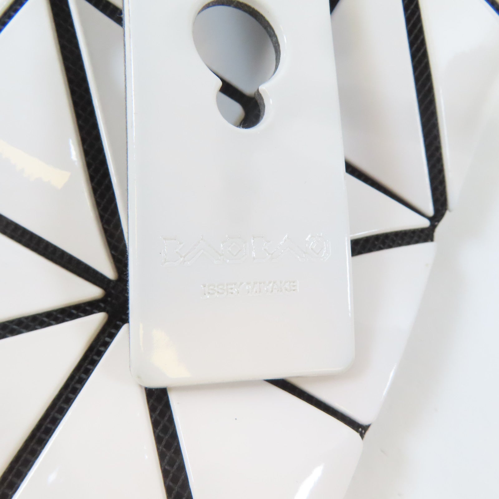 ISSEY MIYAKE PVC BAO BAO肩背袋/手挽袋白色