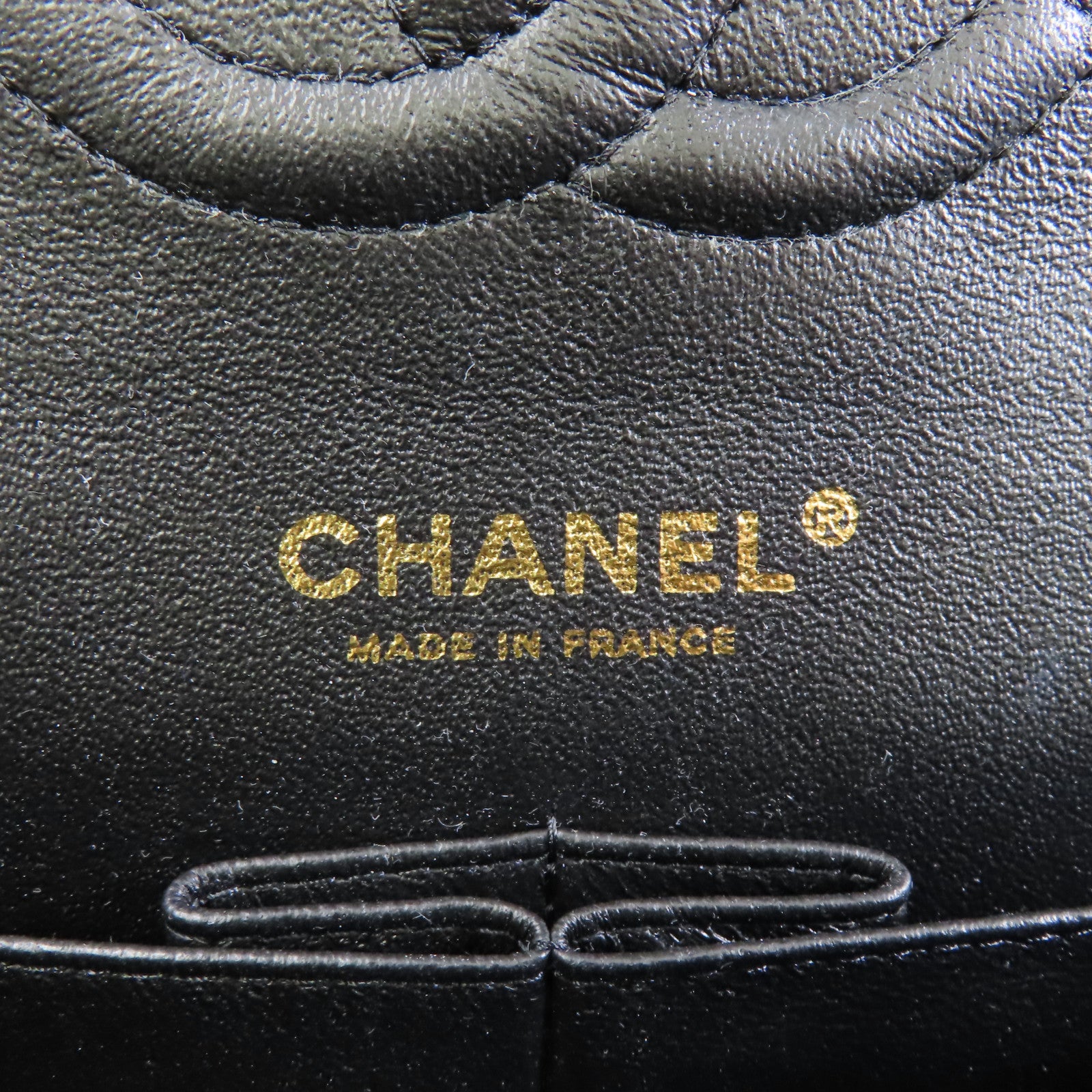 CHANEL 菱格Caviar皮革Classic 25金扣鏈帶肩背袋黑色