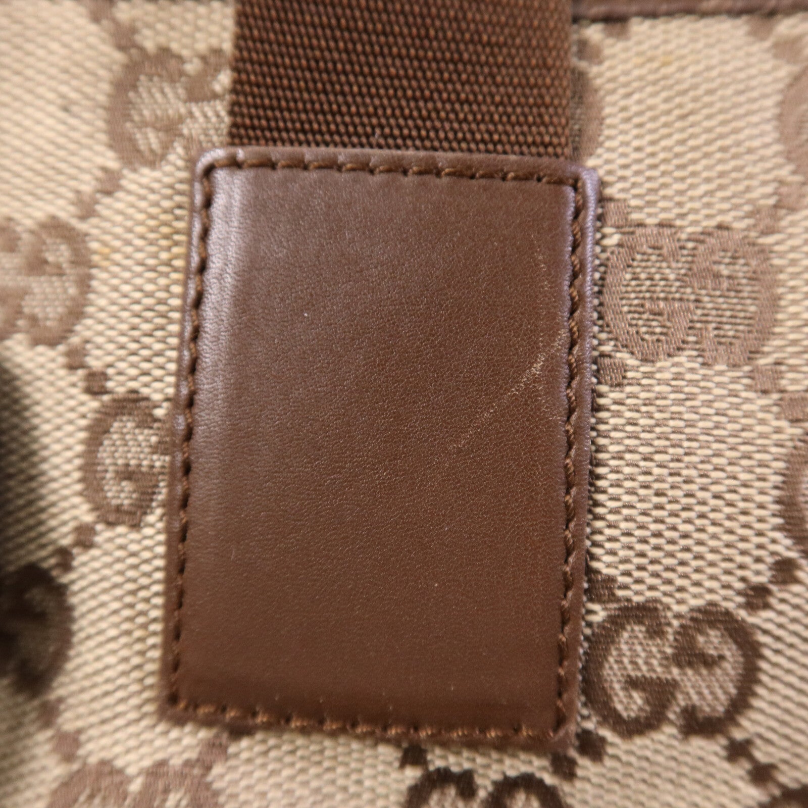 GUCCI 帆布Shoulder Bag銀扣肩背袋