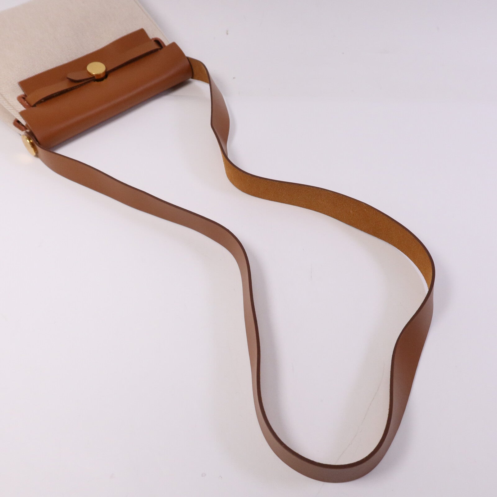 HERMES 帆布Mini Herbag金扣肩背袋Fauve