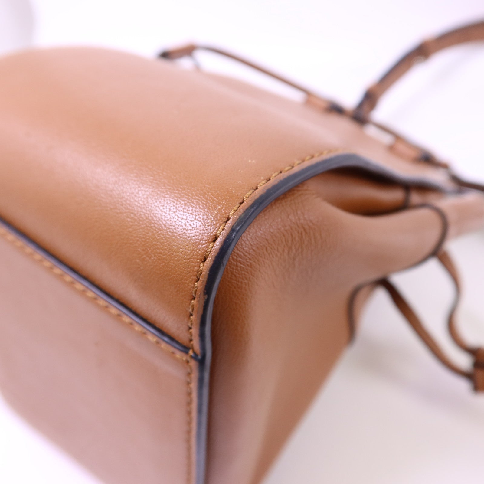 LOEWE 牛皮皮革Mini Hammock Drawstring銀扣手挽肩背兩用袋