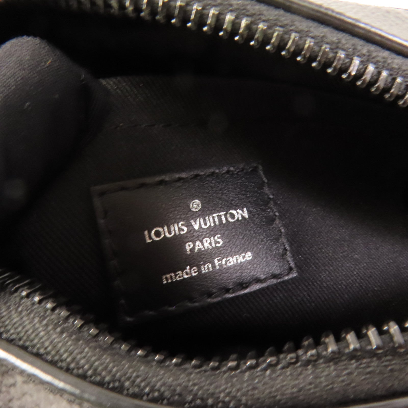 LOUIS VUITTON 【激減優惠】Monogram Eclipse Mini Soft Trunk肩背袋