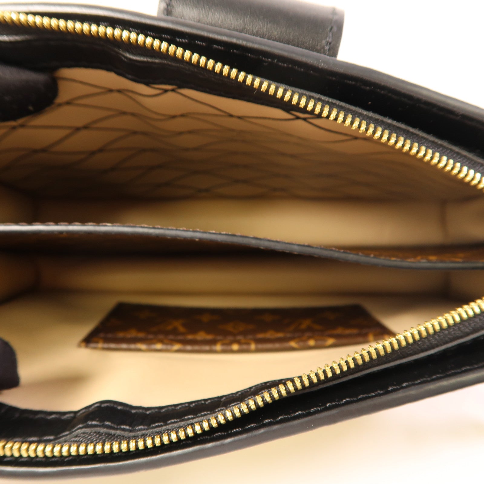 LOUIS VUITTON LV GHW Trunk Clutch Shoulder Bag M43596 Monogram Reverse Brown