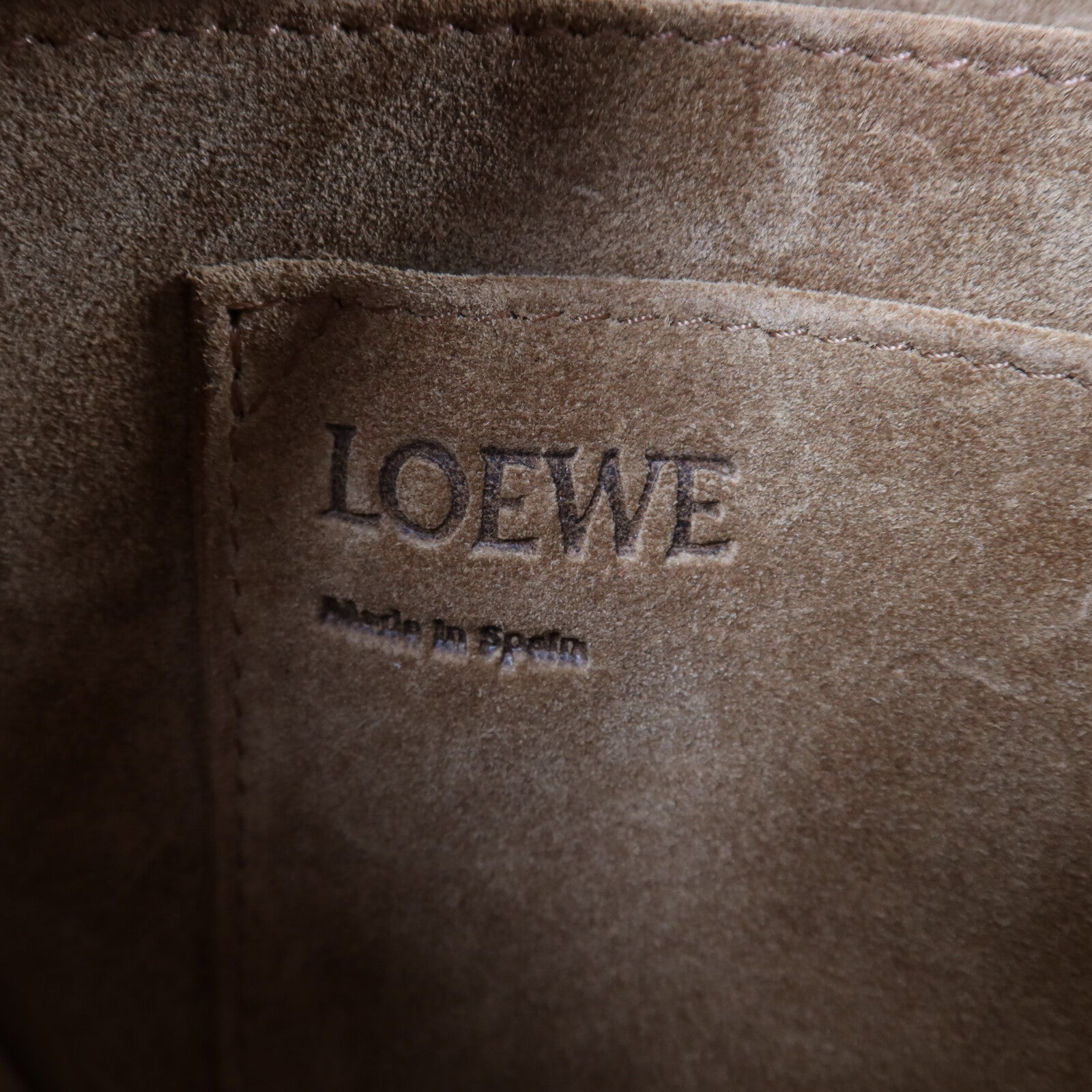 LOEWE 牛皮皮革Gate Small金扣肩背袋
