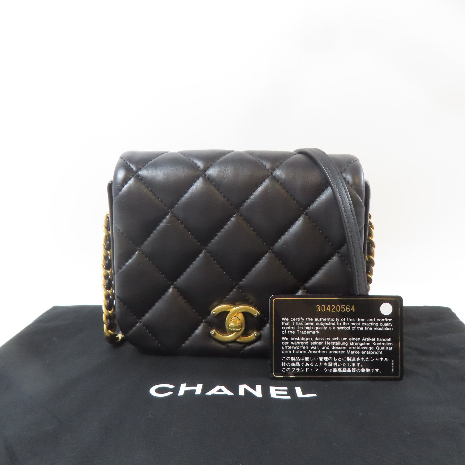 CHANEL 【激減優惠】菱格羊皮皮革Flap Bag金扣鏈帶肩背袋黑色