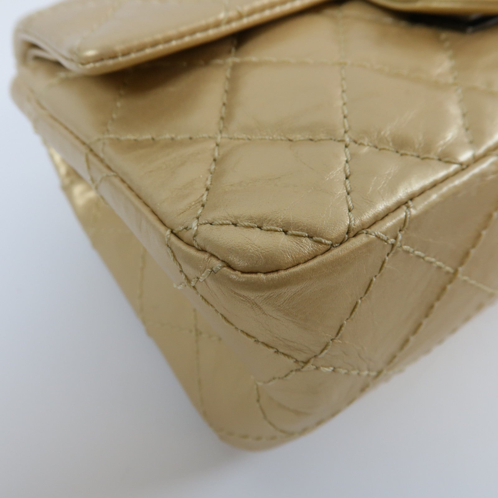 CHANEL **【激減優惠】菱格牛皮皮革2.55 Chain Shoulder Bag銀扣鏈帶肩背袋金色