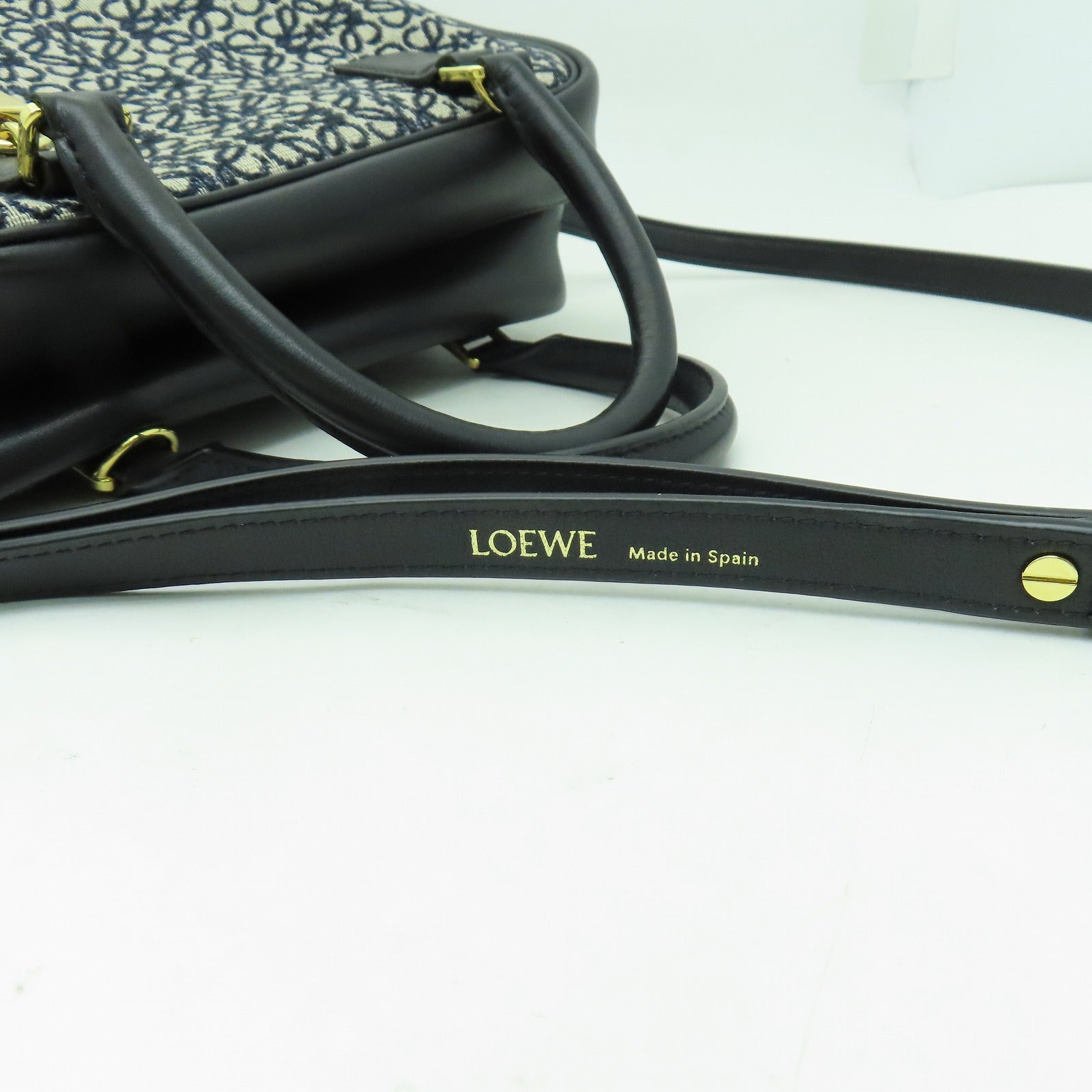 LOEWE 牛皮皮革/帆布Amazon 19金扣手挽肩背兩用袋黑色