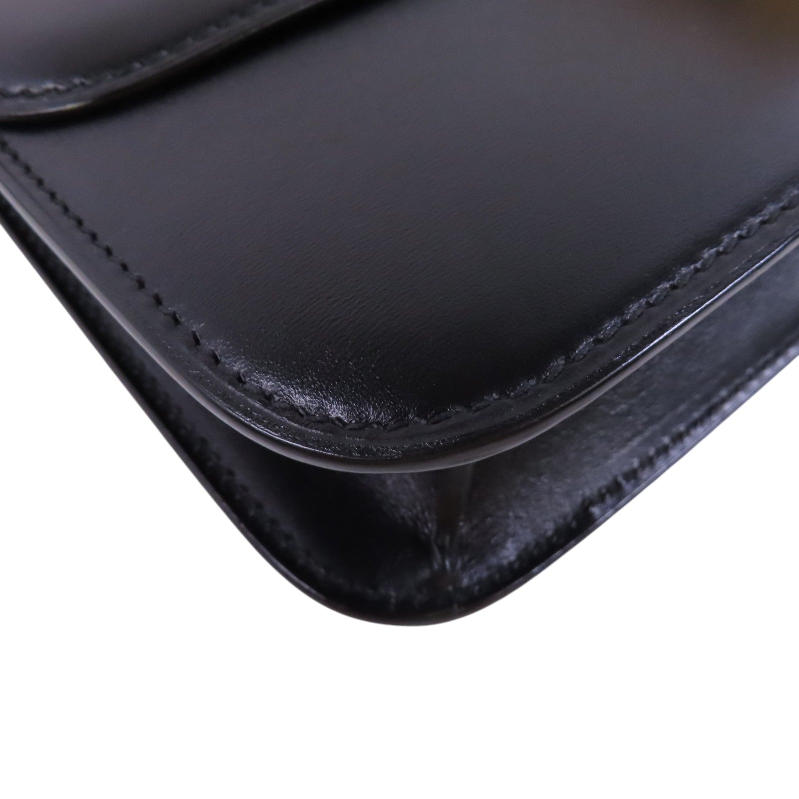 SAINT LAURENT 牛皮皮革Carre Satchel金扣肩背袋