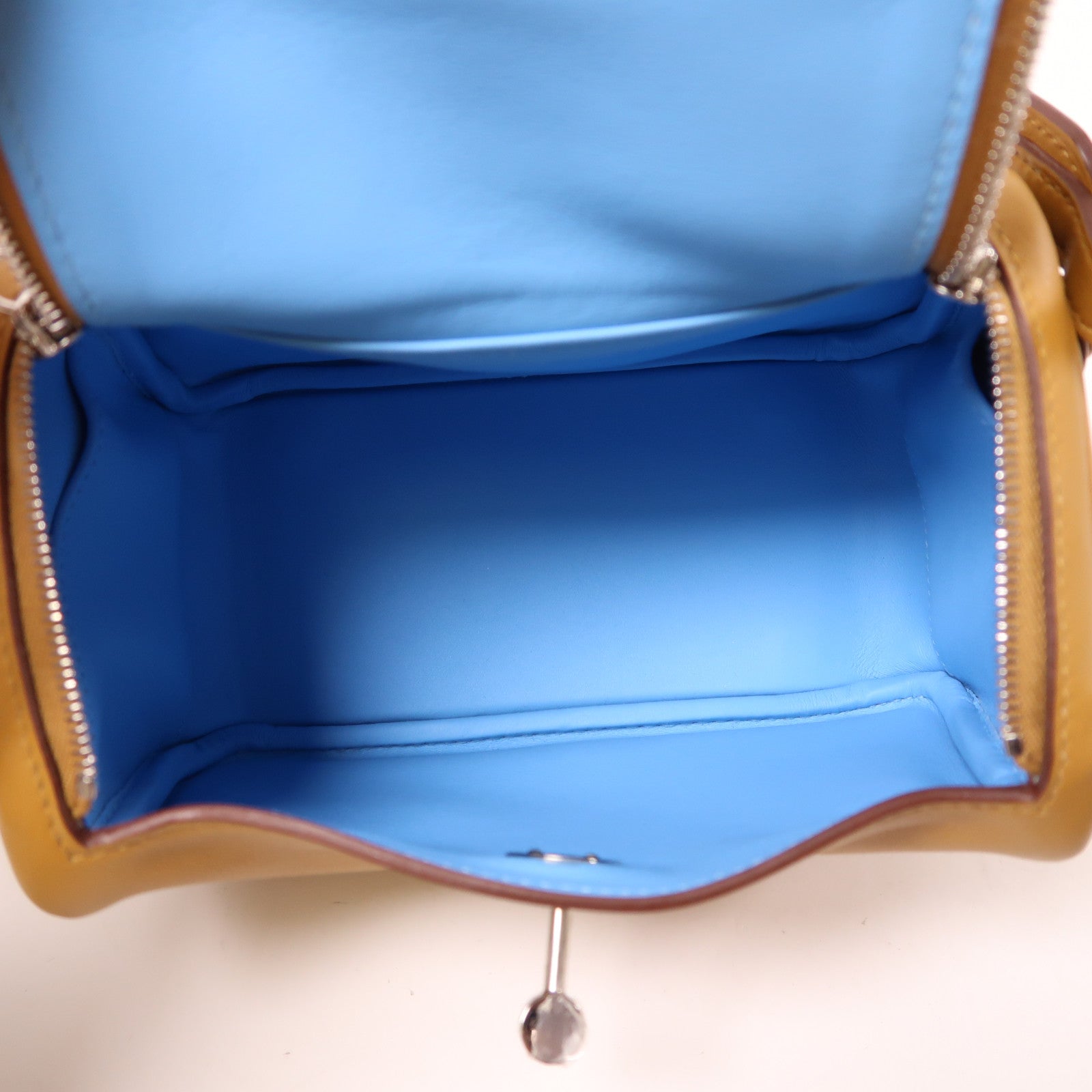 HERMES 【激減優惠】Swift皮革Mini Lindy 20銀扣肩背袋