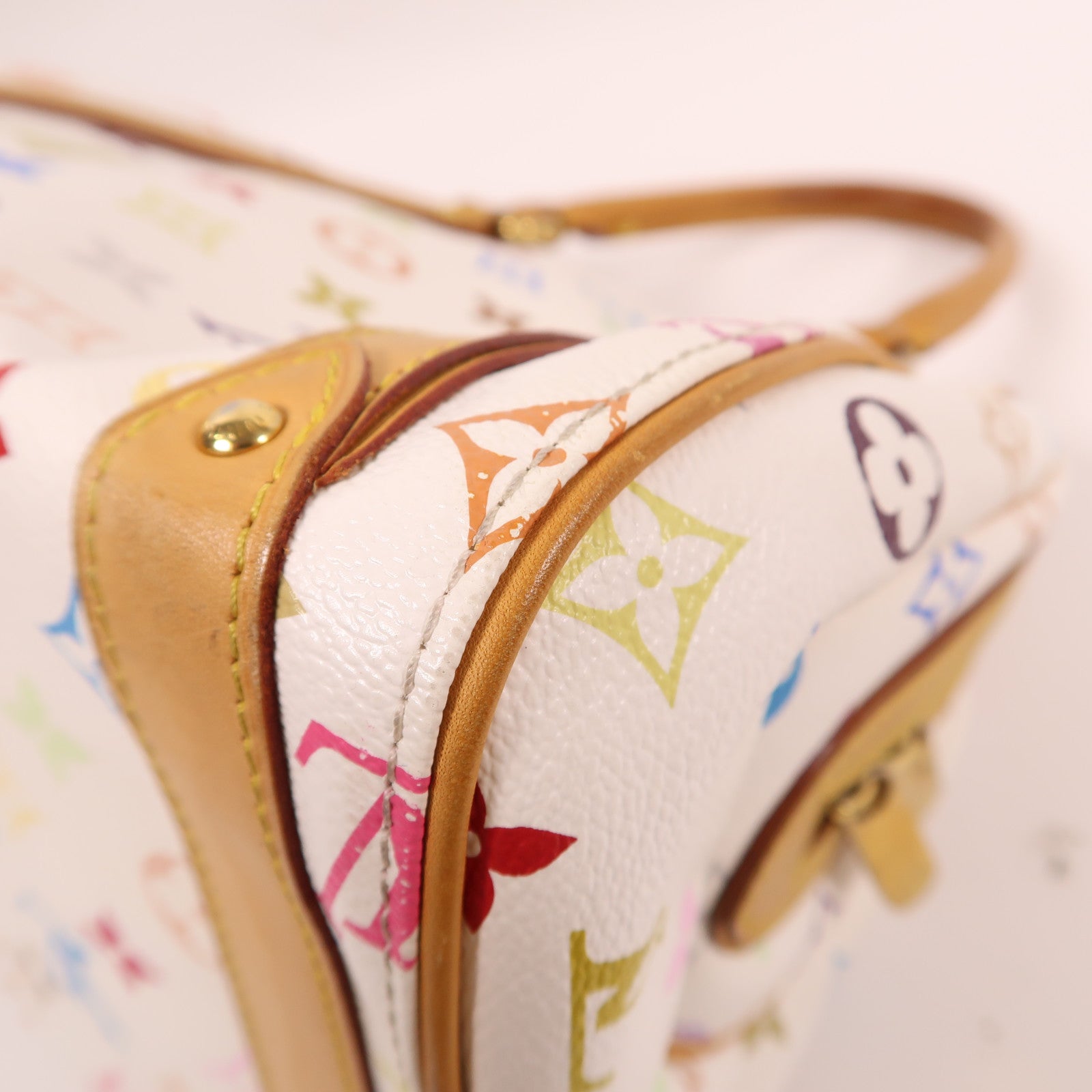 LOUIS VUITTON 【激減優惠】Monogram Multicolore Priscilla金扣手挽袋白色